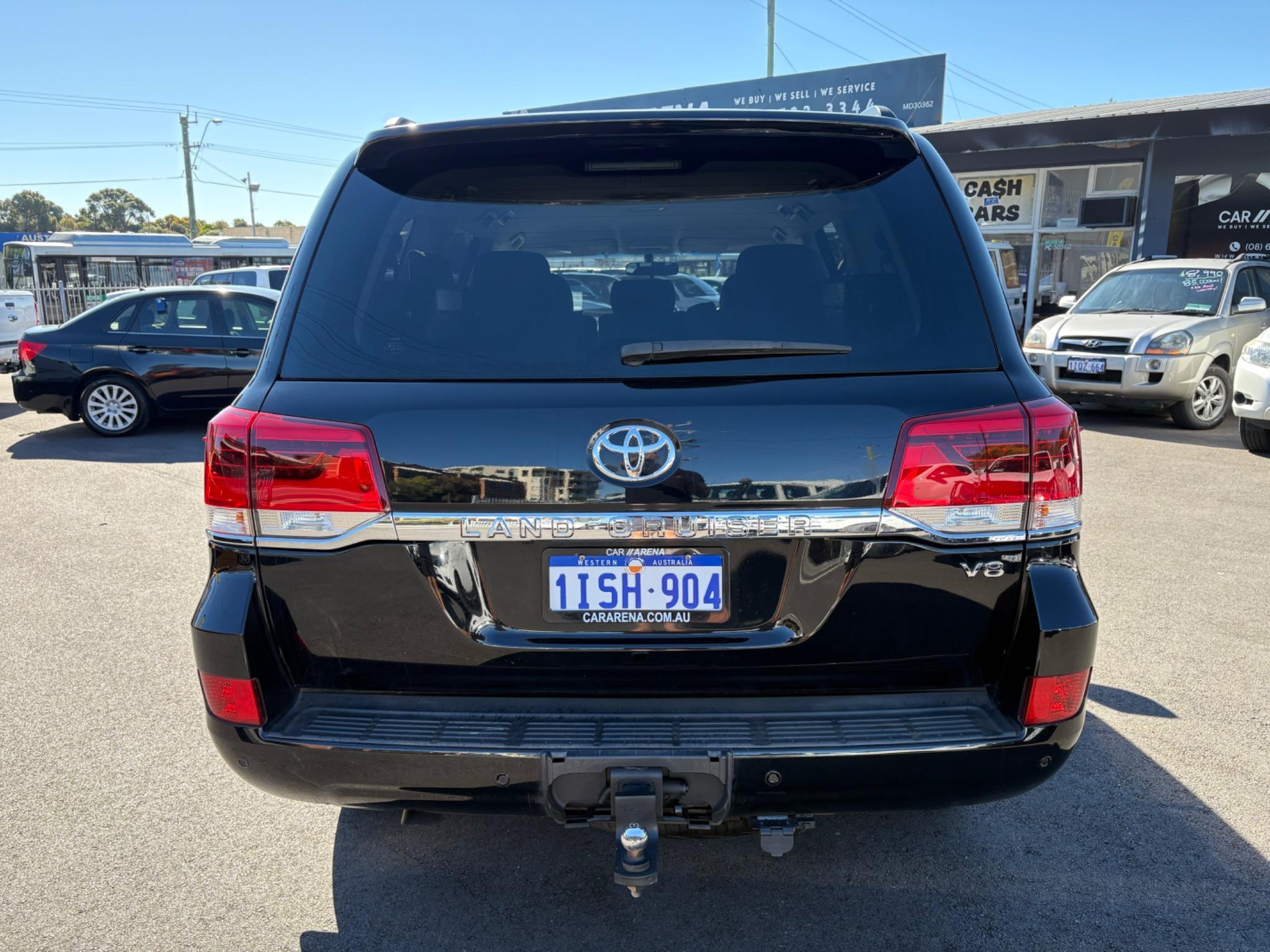 TOYOTA LANDCRUISER