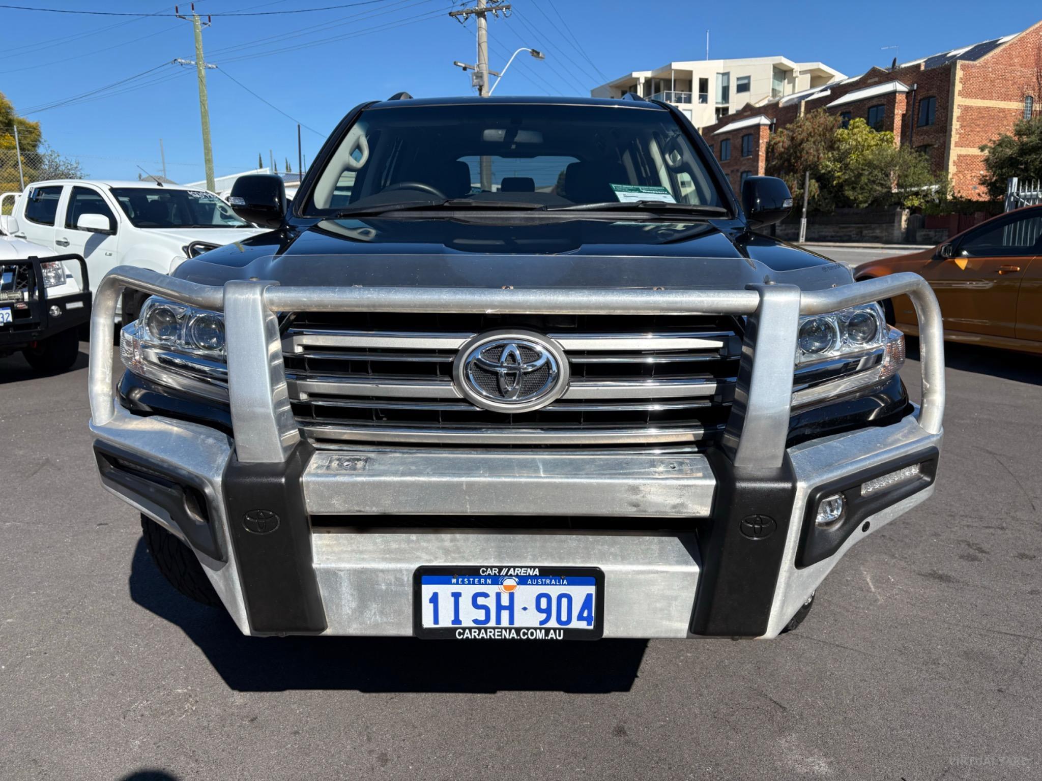 TOYOTA LANDCRUISER