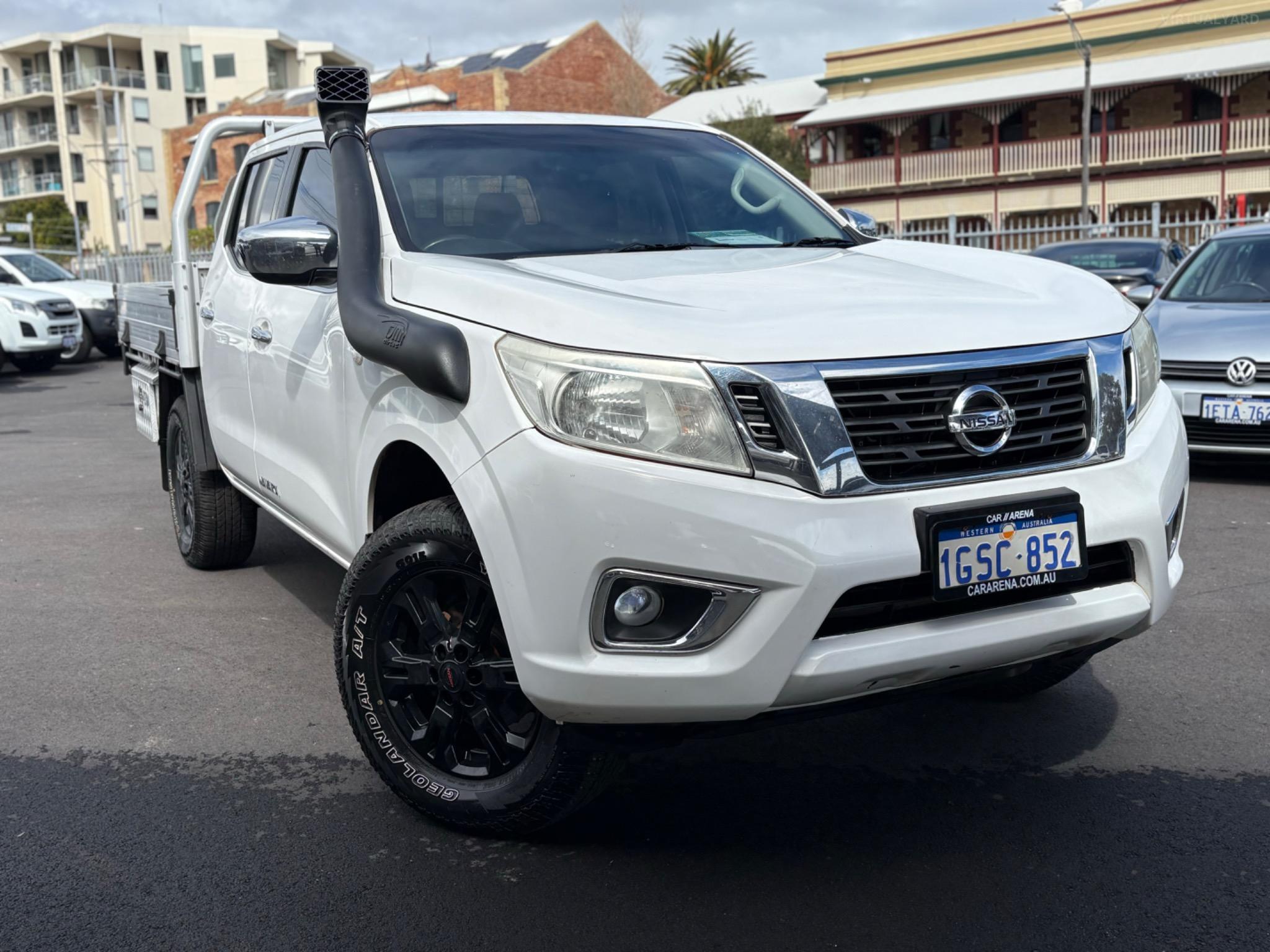 NISSAN NAVARA