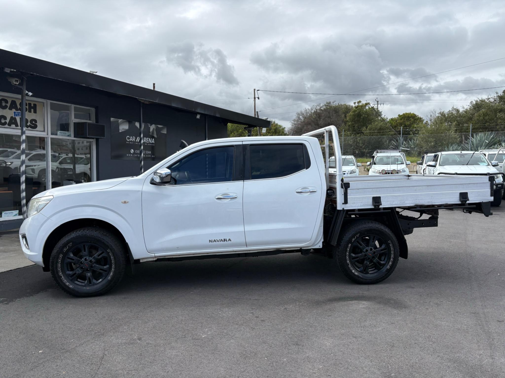 NISSAN NAVARA