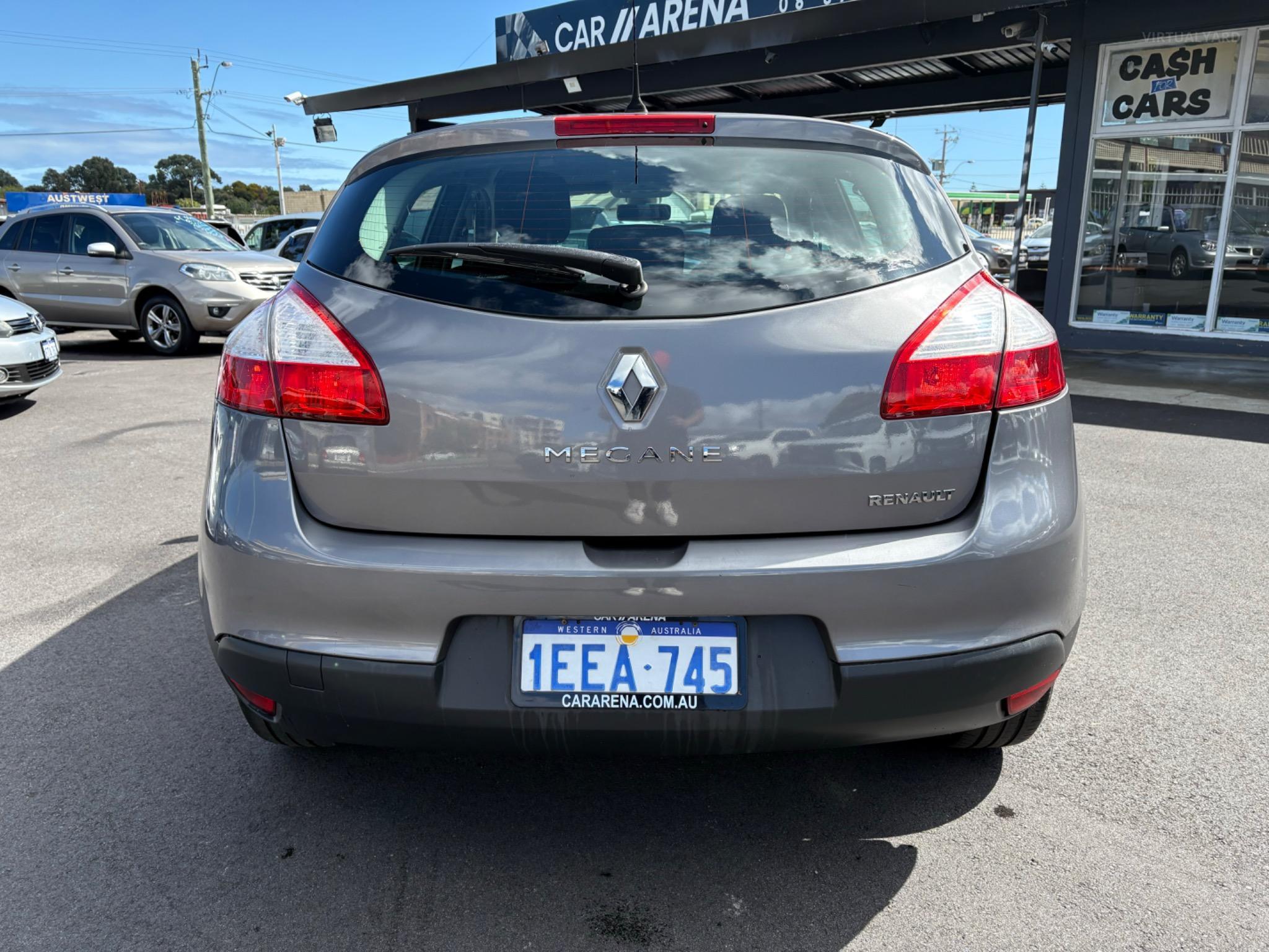 RENAULT MEGANE
