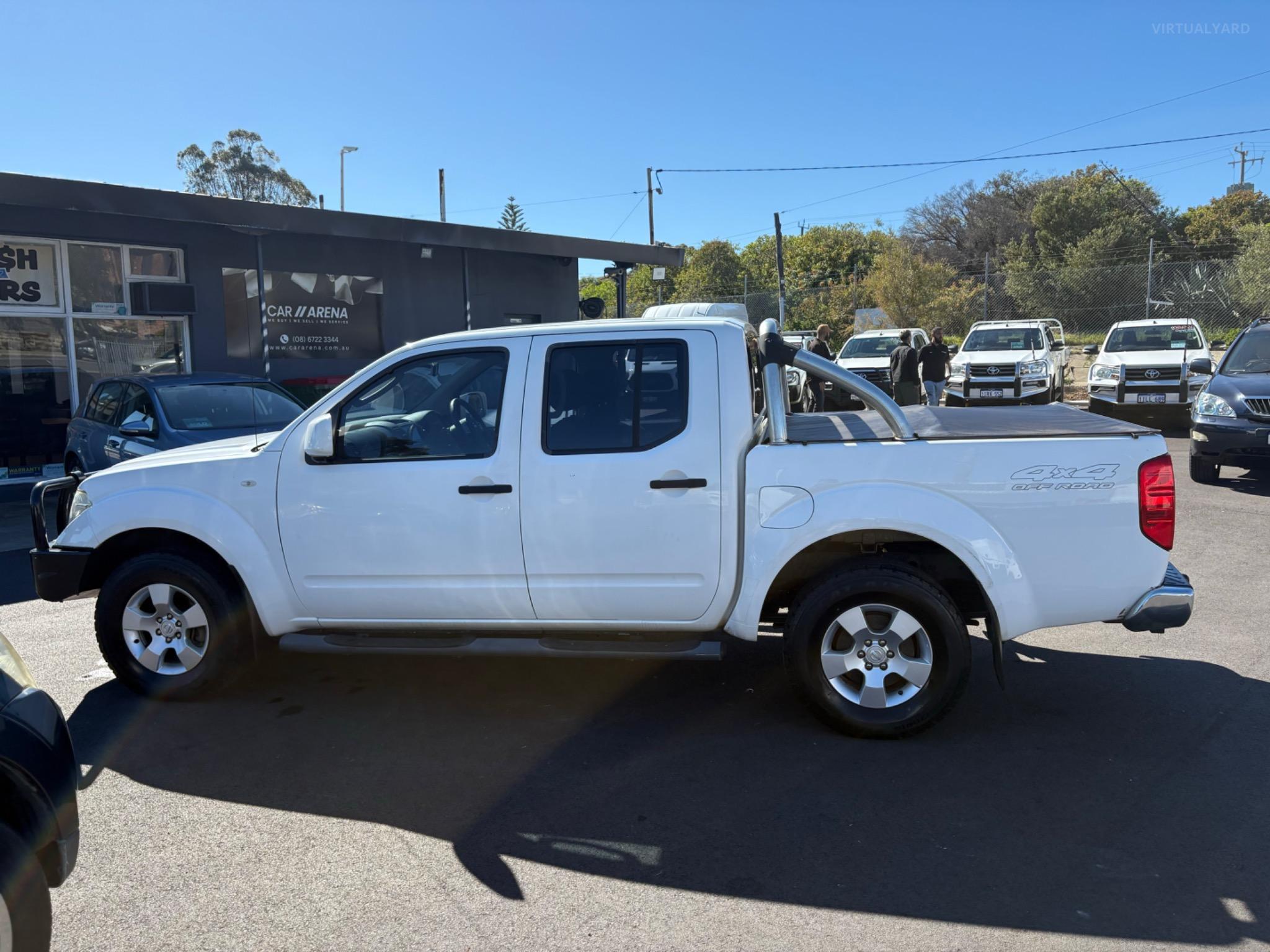 NISSAN NAVARA