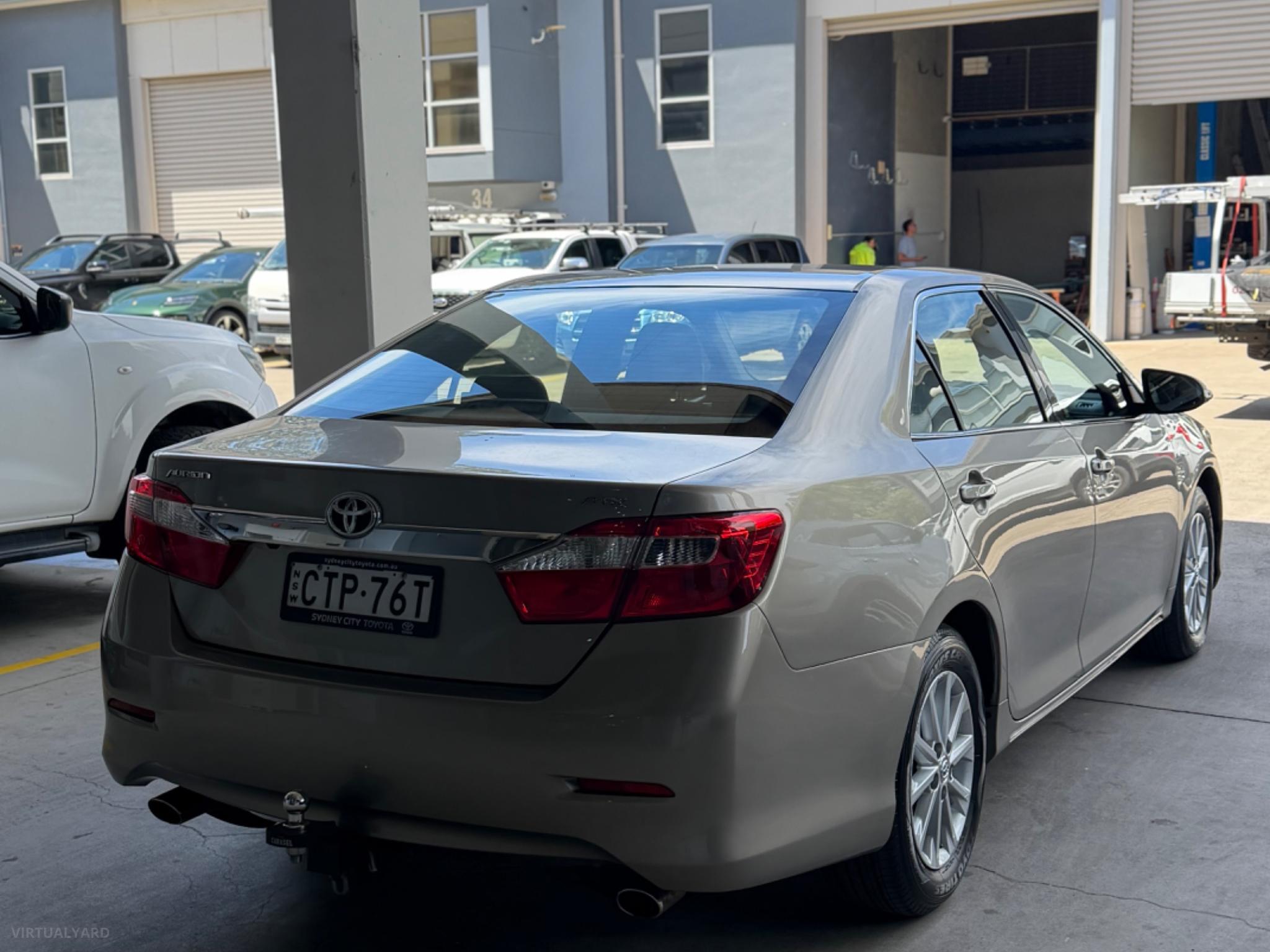 TOYOTA AURION