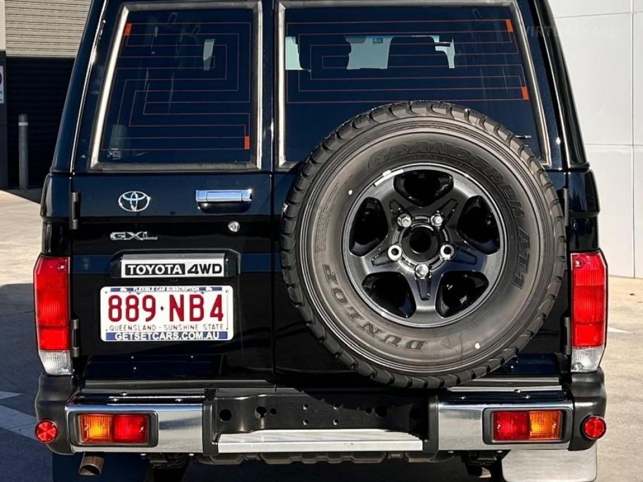 TOYOTA LANDCRUISER 70 SERIES