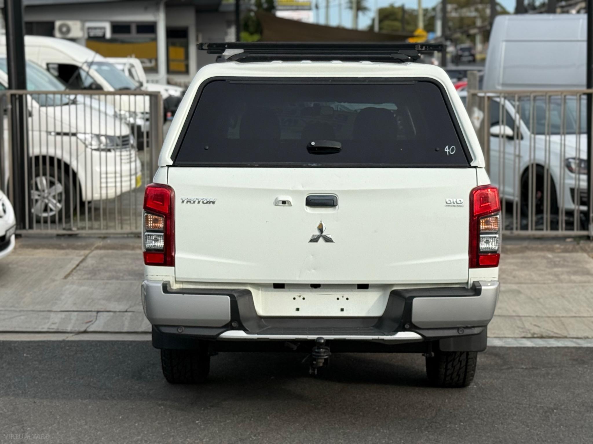 Mitsubishi Triton