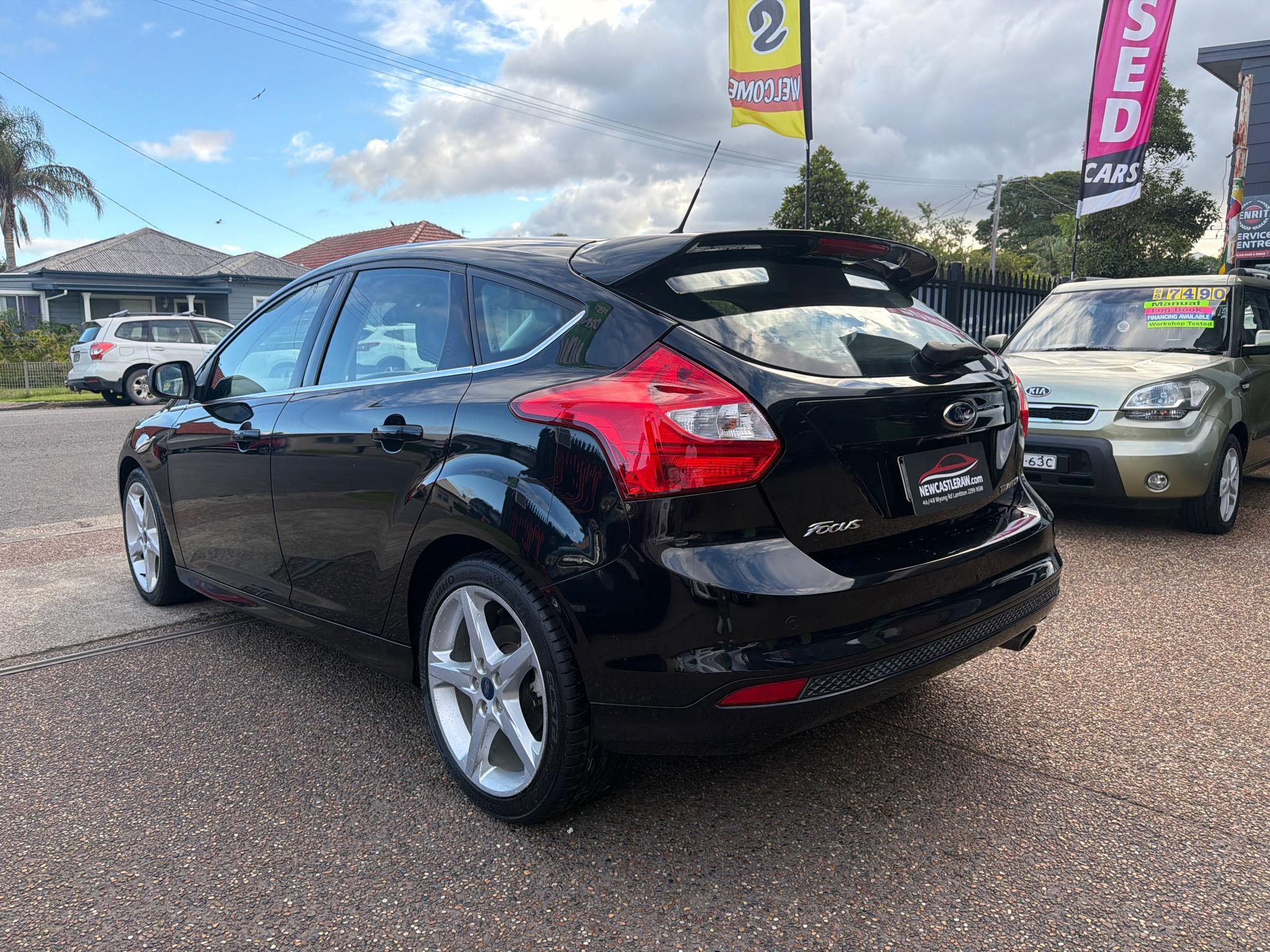 FORD FOCUS