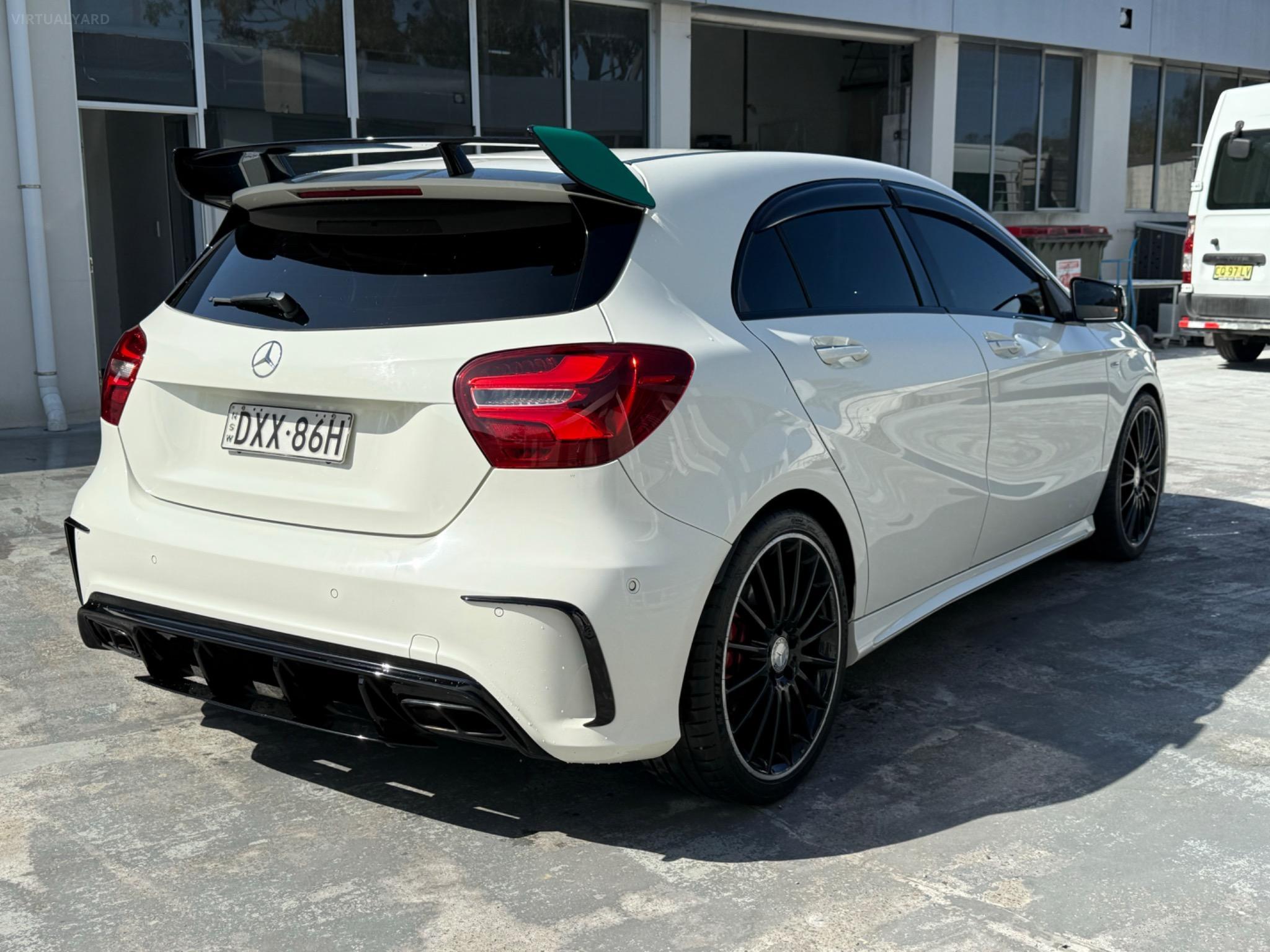 MERCEDES-BENZ A250