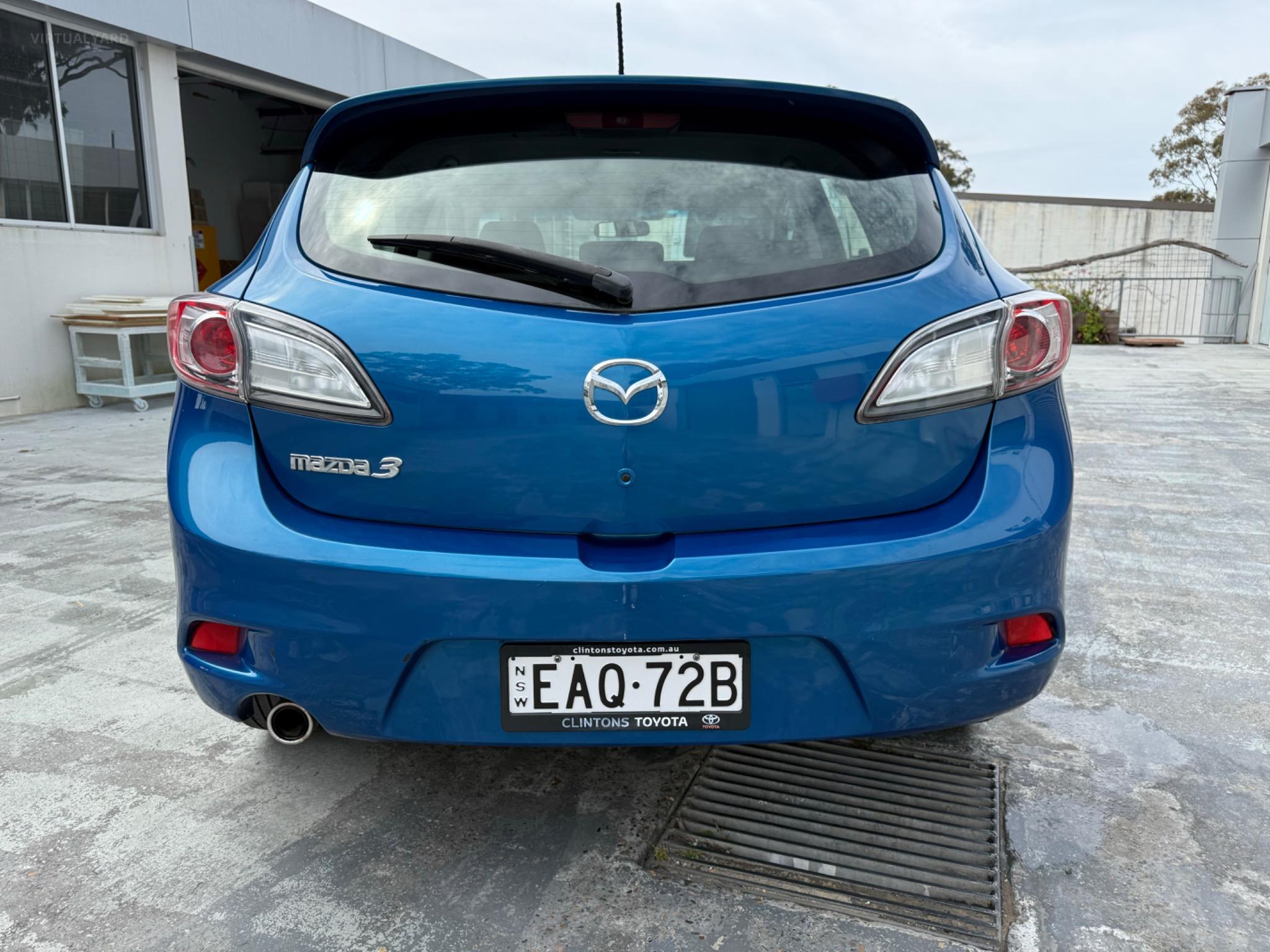 MAZDA MAZDA3