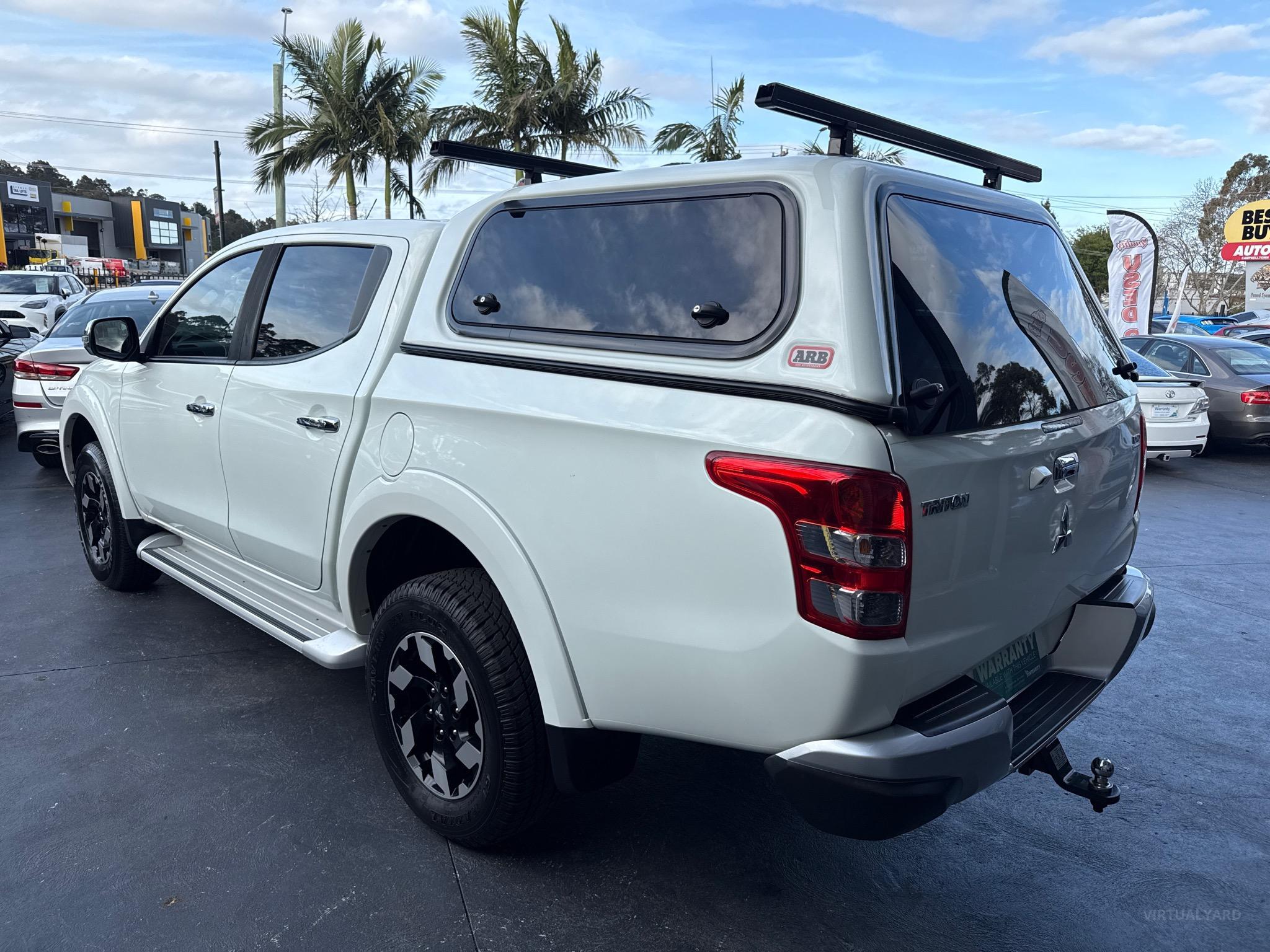 Mitsubishi Triton