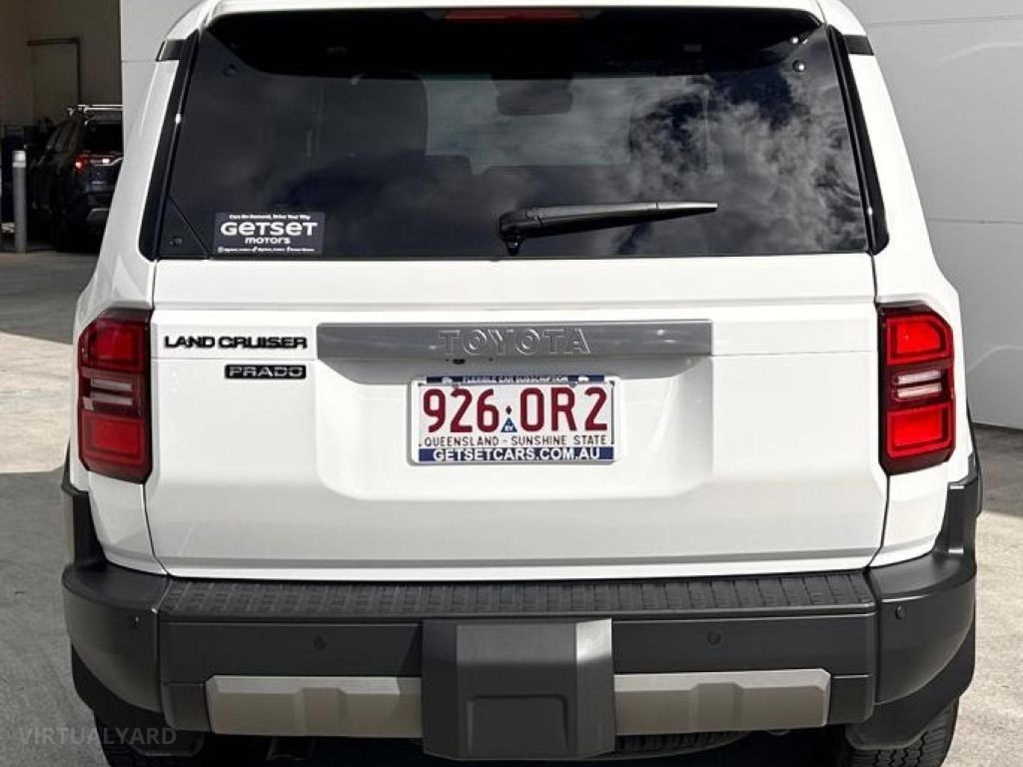 TOYOTA LANDCRUISER PRADO