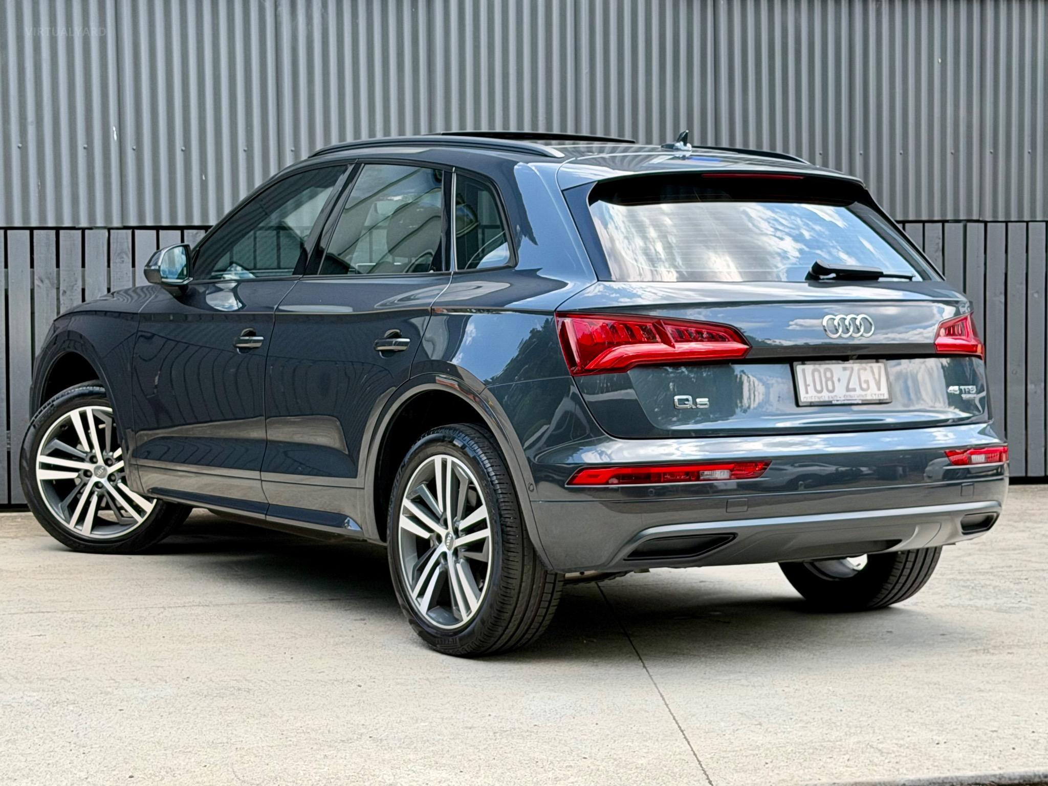 AUDI Q5