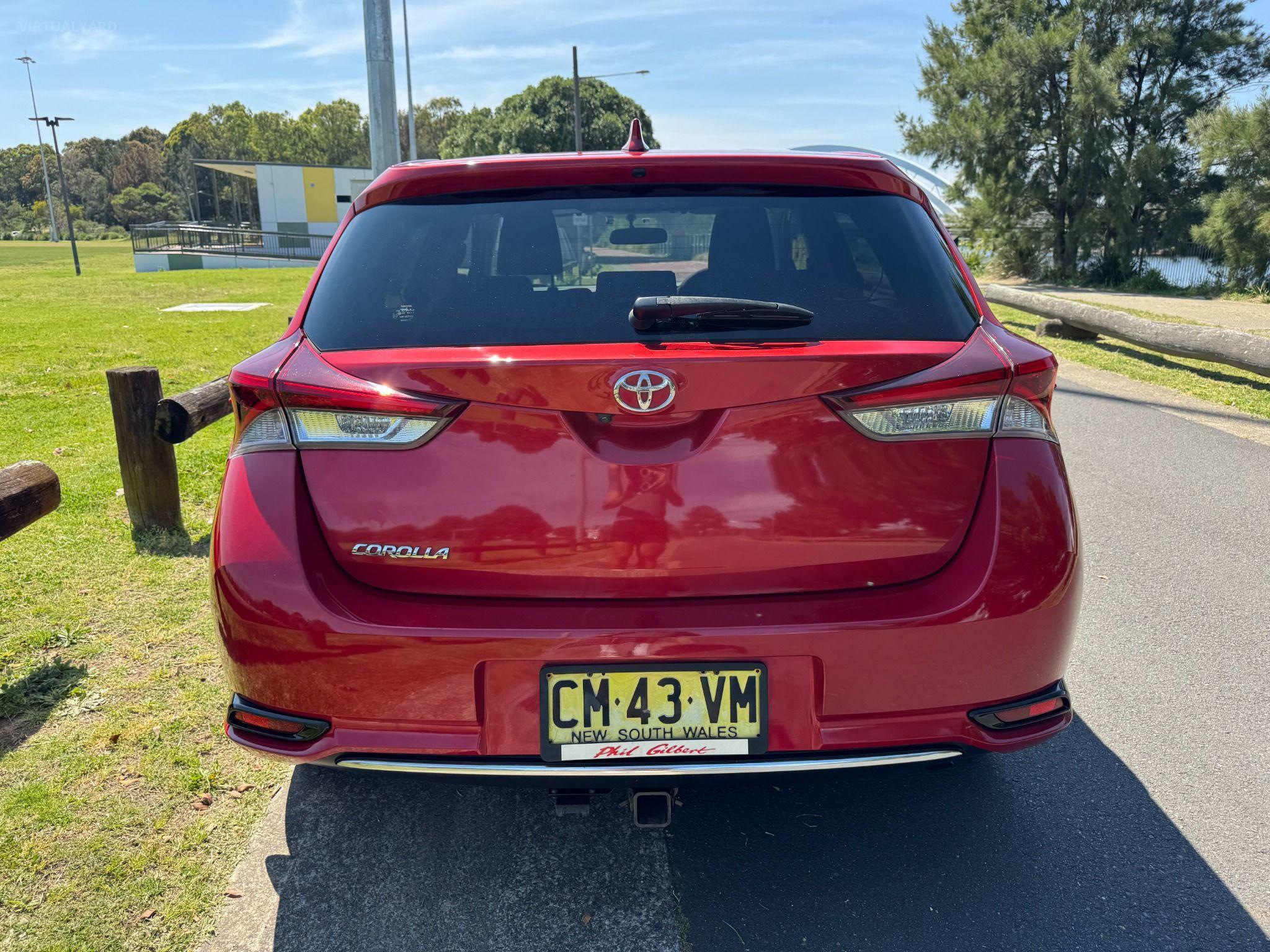 TOYOTA COROLLA