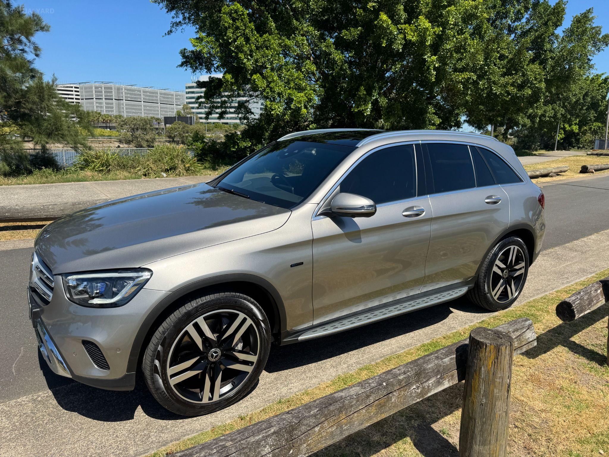 MERCEDES-BENZ GLC