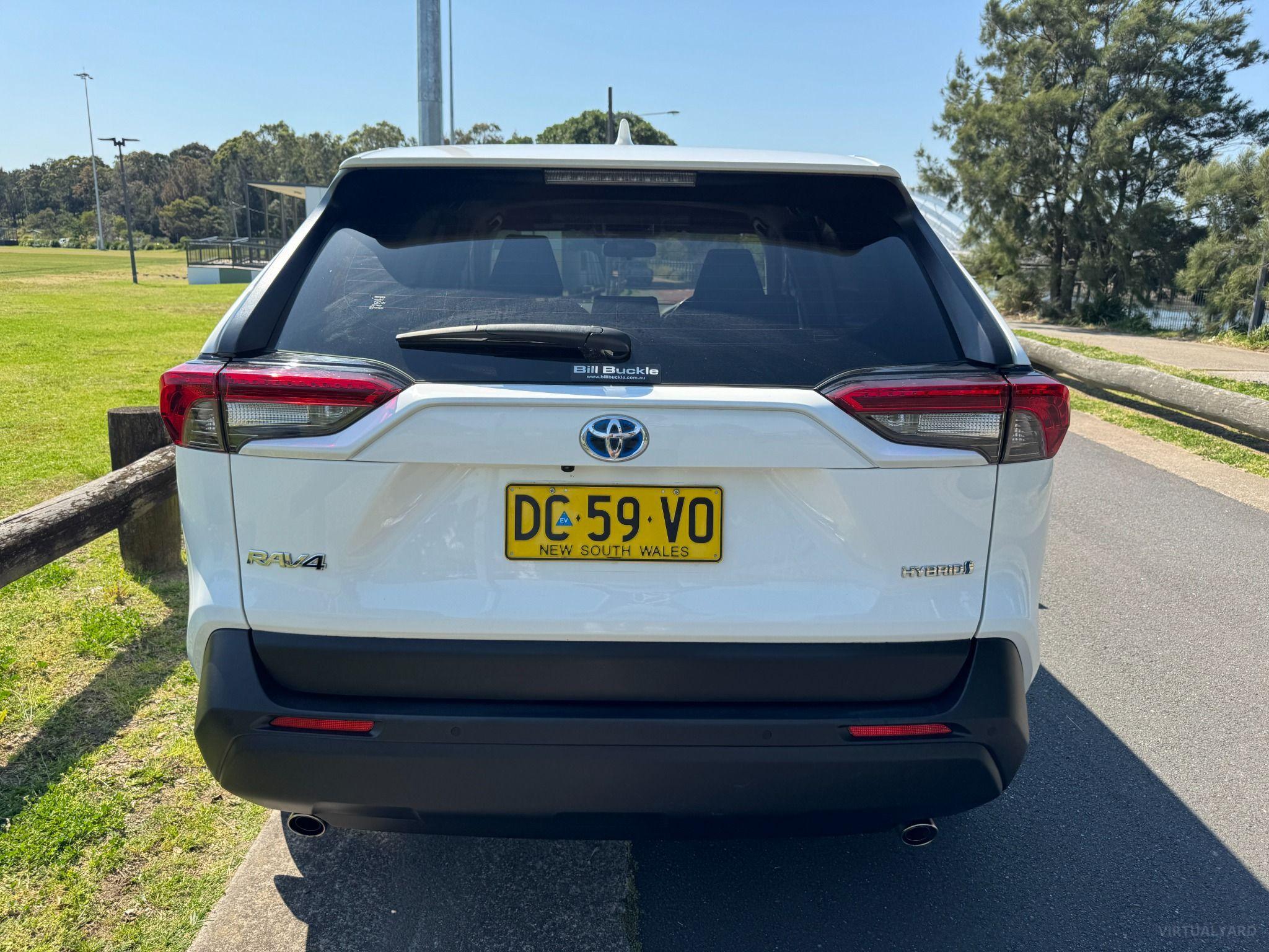 TOYOTA RAV4