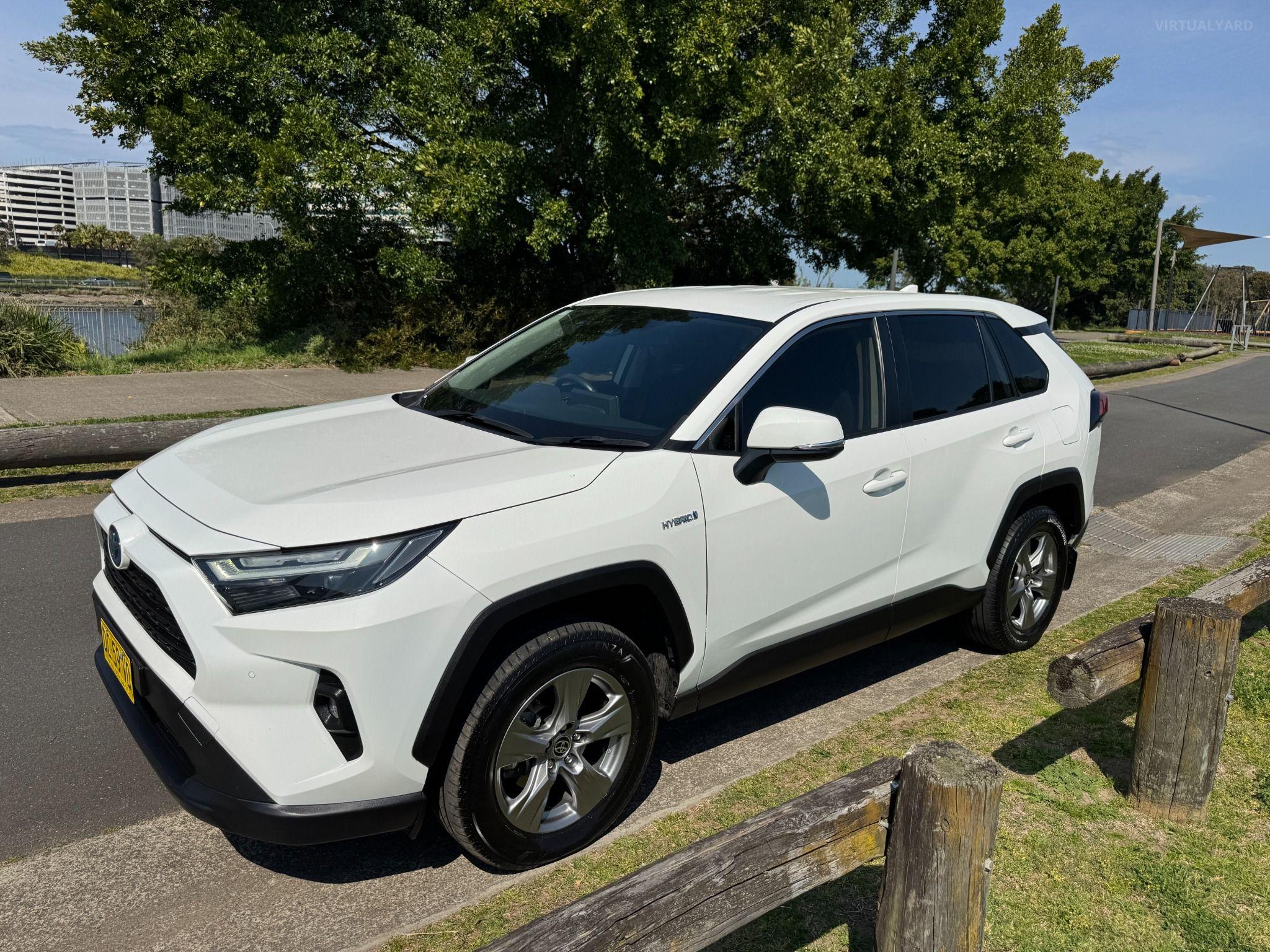 TOYOTA RAV4