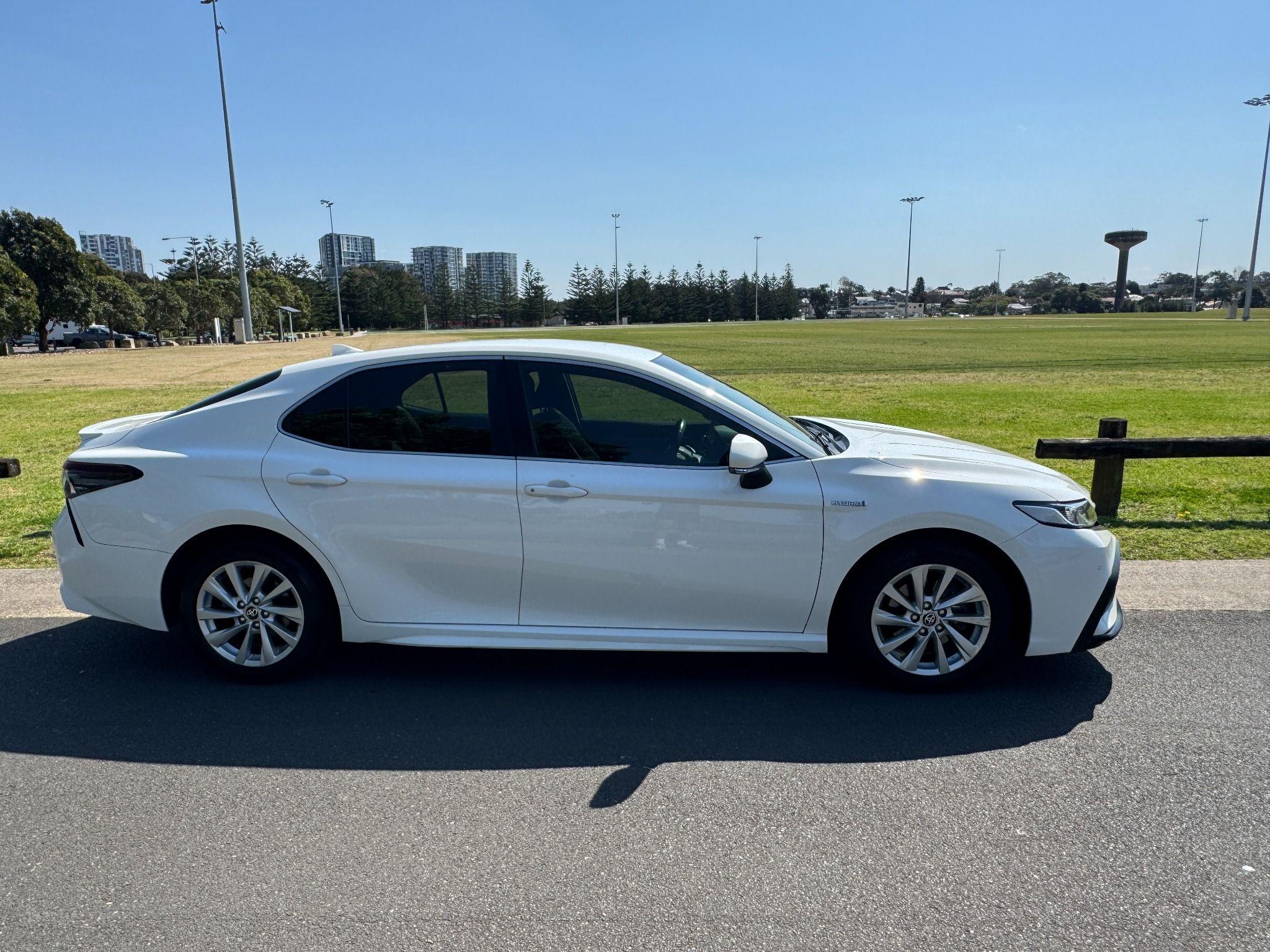 TOYOTA CAMRY