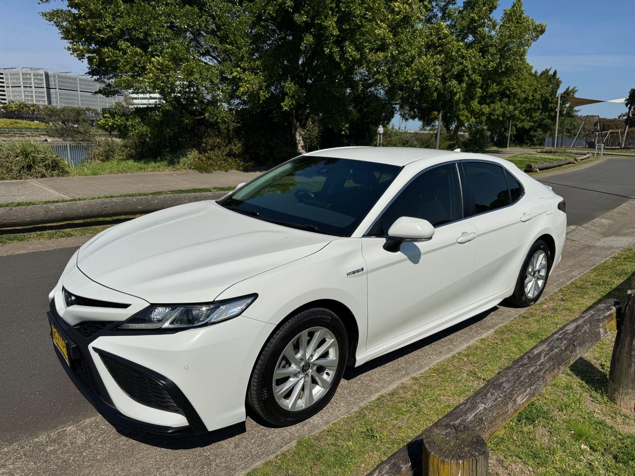 TOYOTA CAMRY