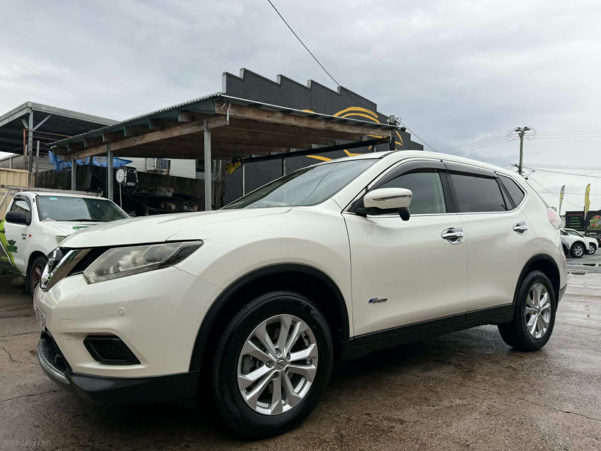 NISSAN X-TRAIL