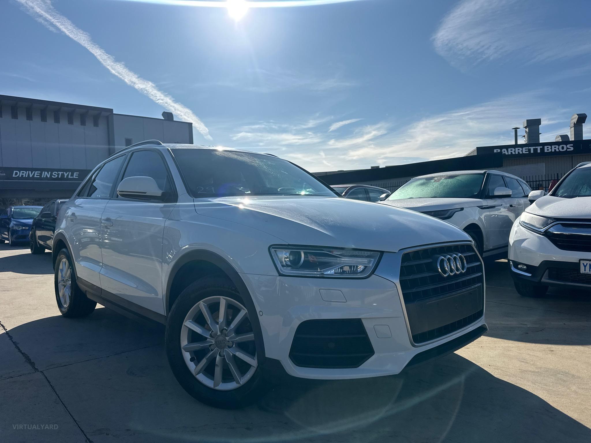 AUDI Q3