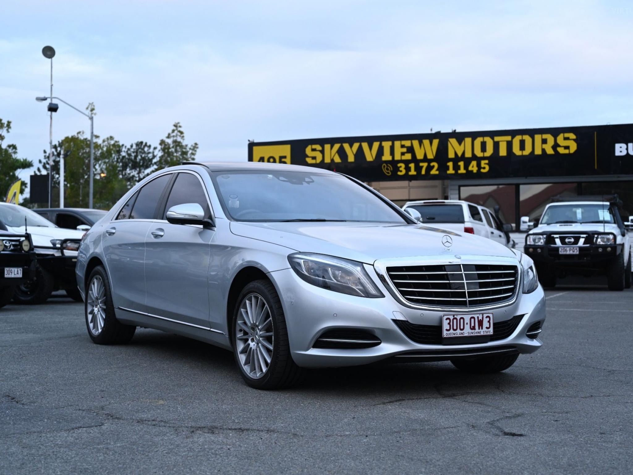 Mercedes-Benz S400