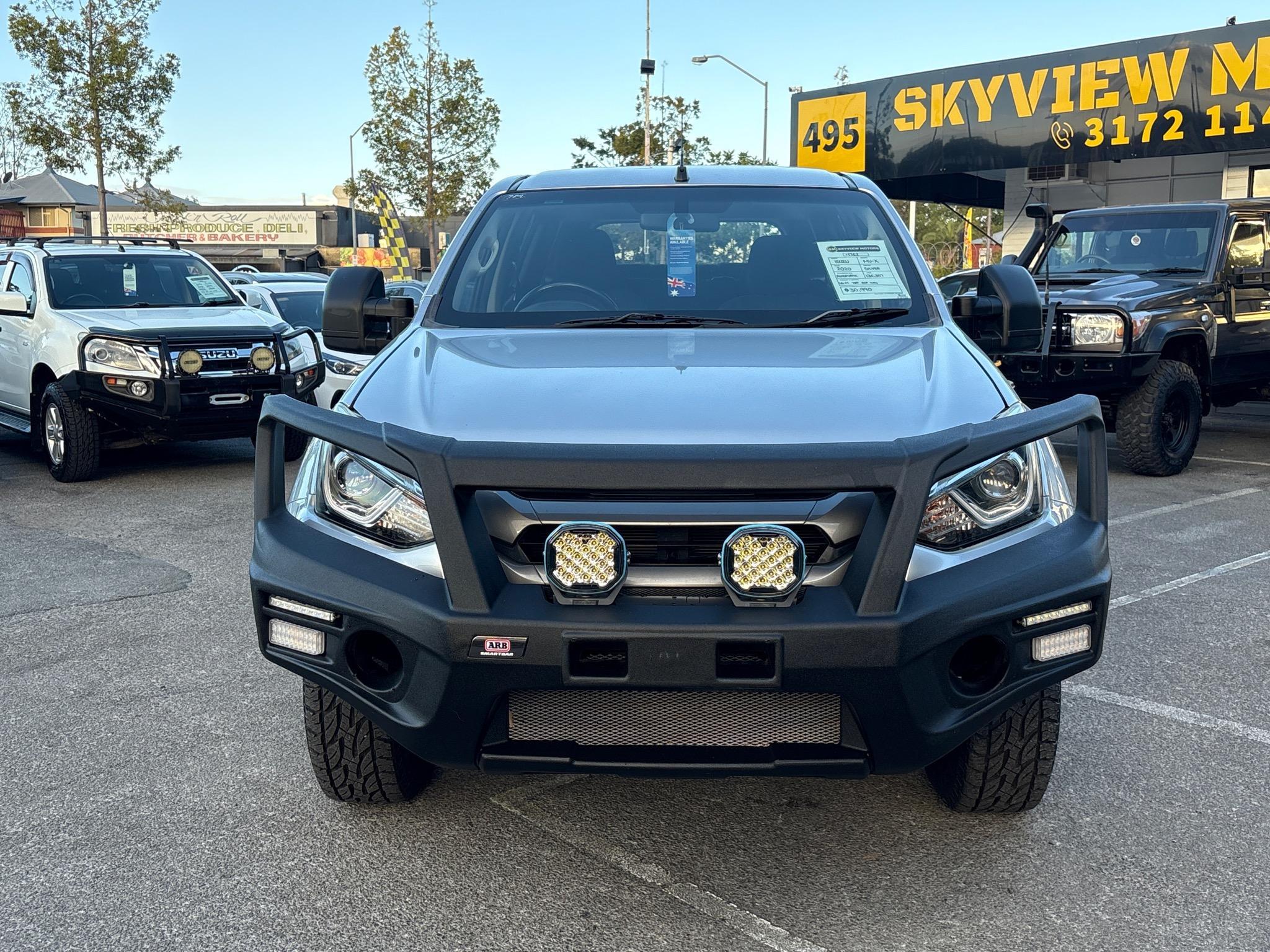 Isuzu MU-X
