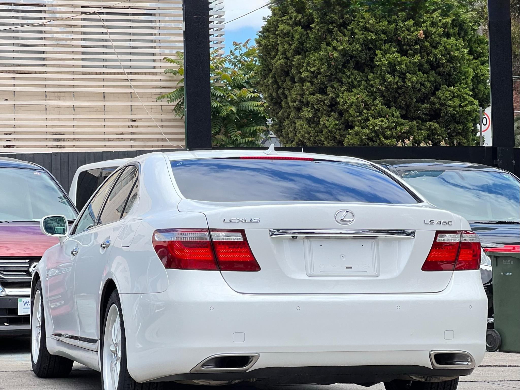 LEXUS LS460