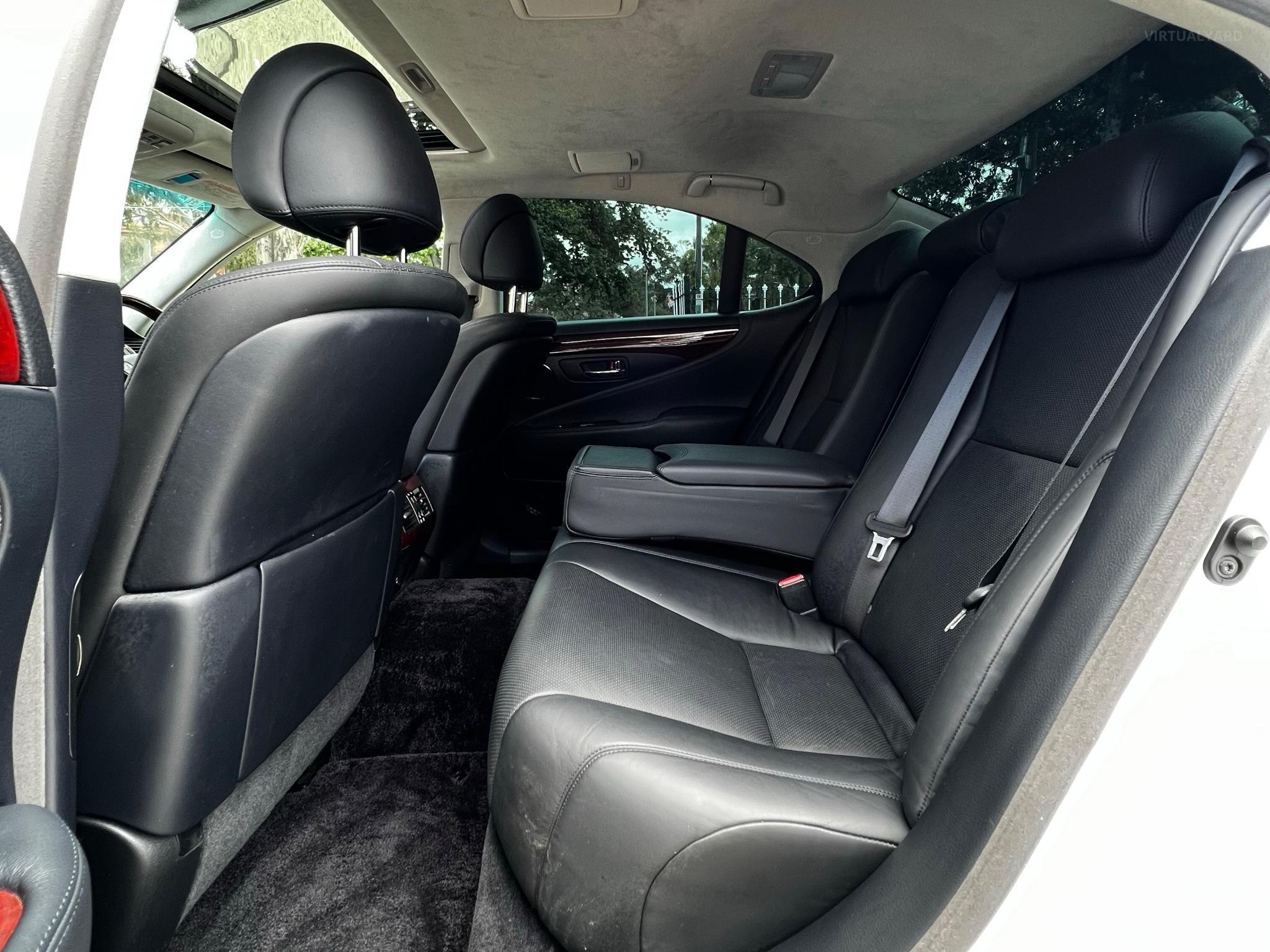 LEXUS LS460