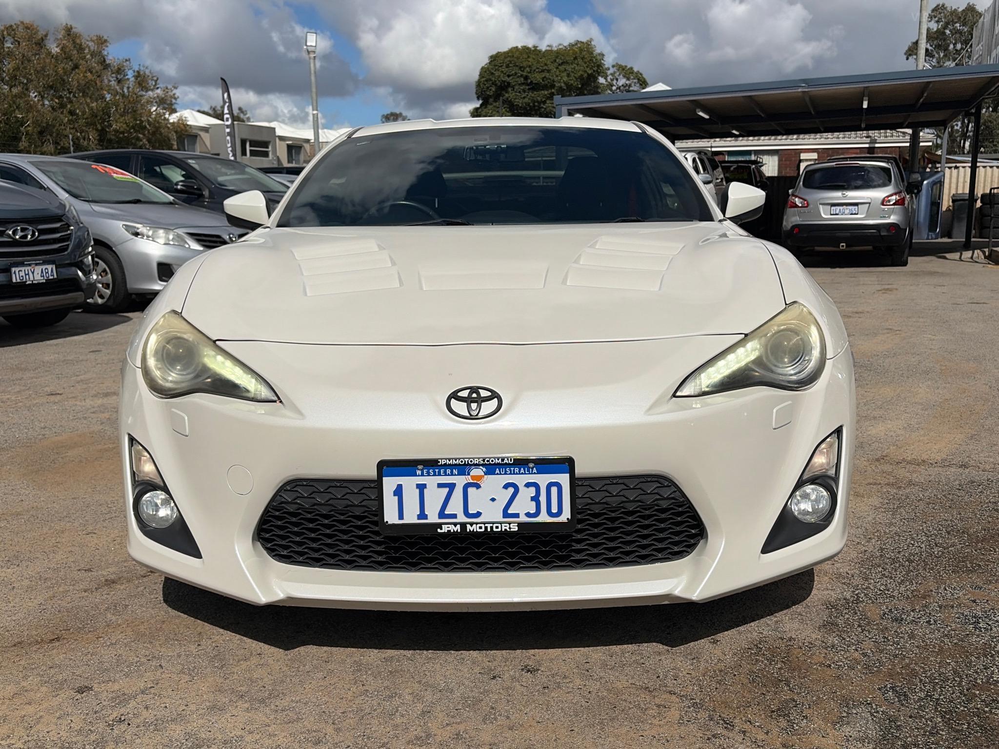 TOYOTA 86