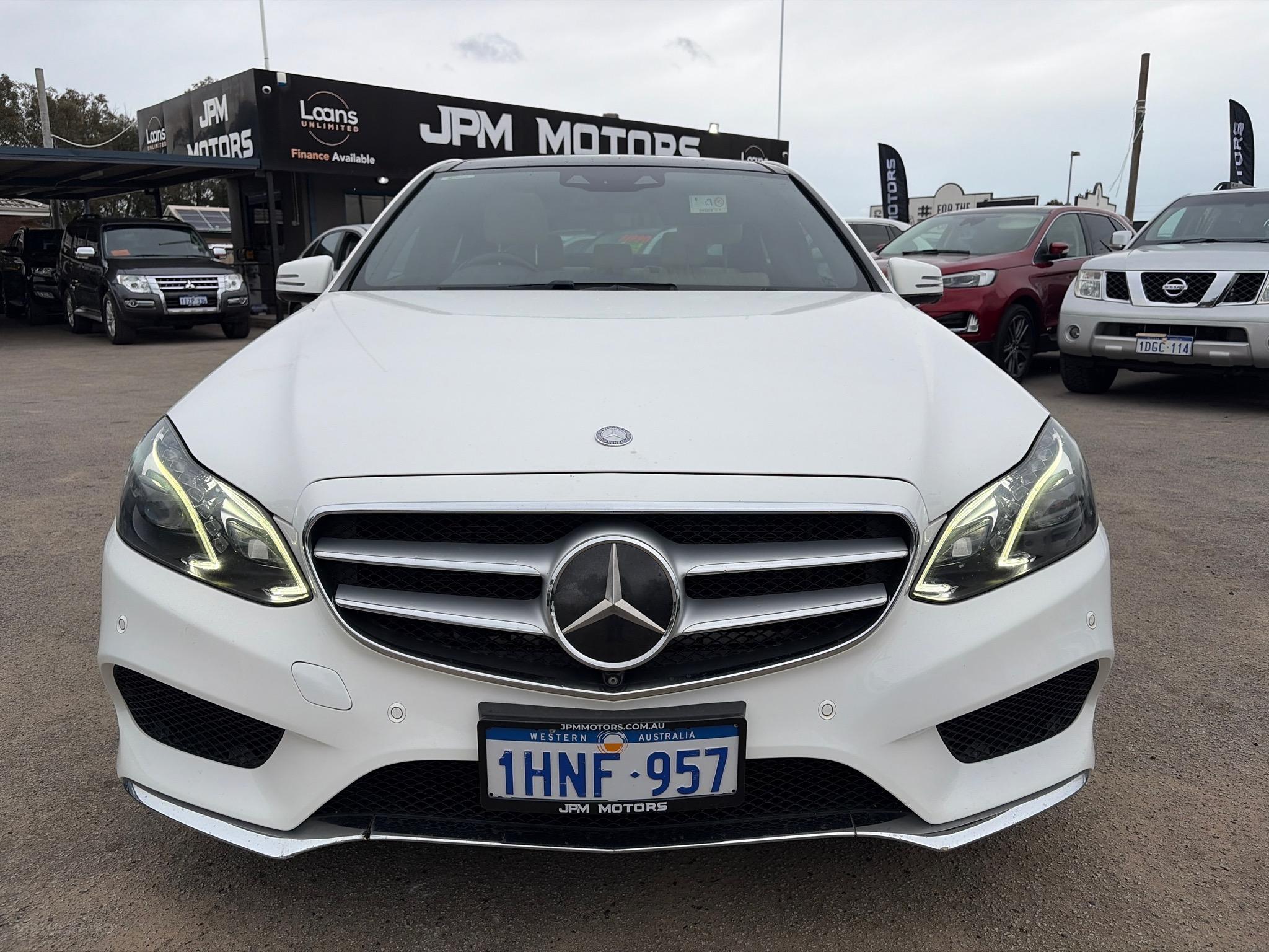 MERCEDES-BENZ E400