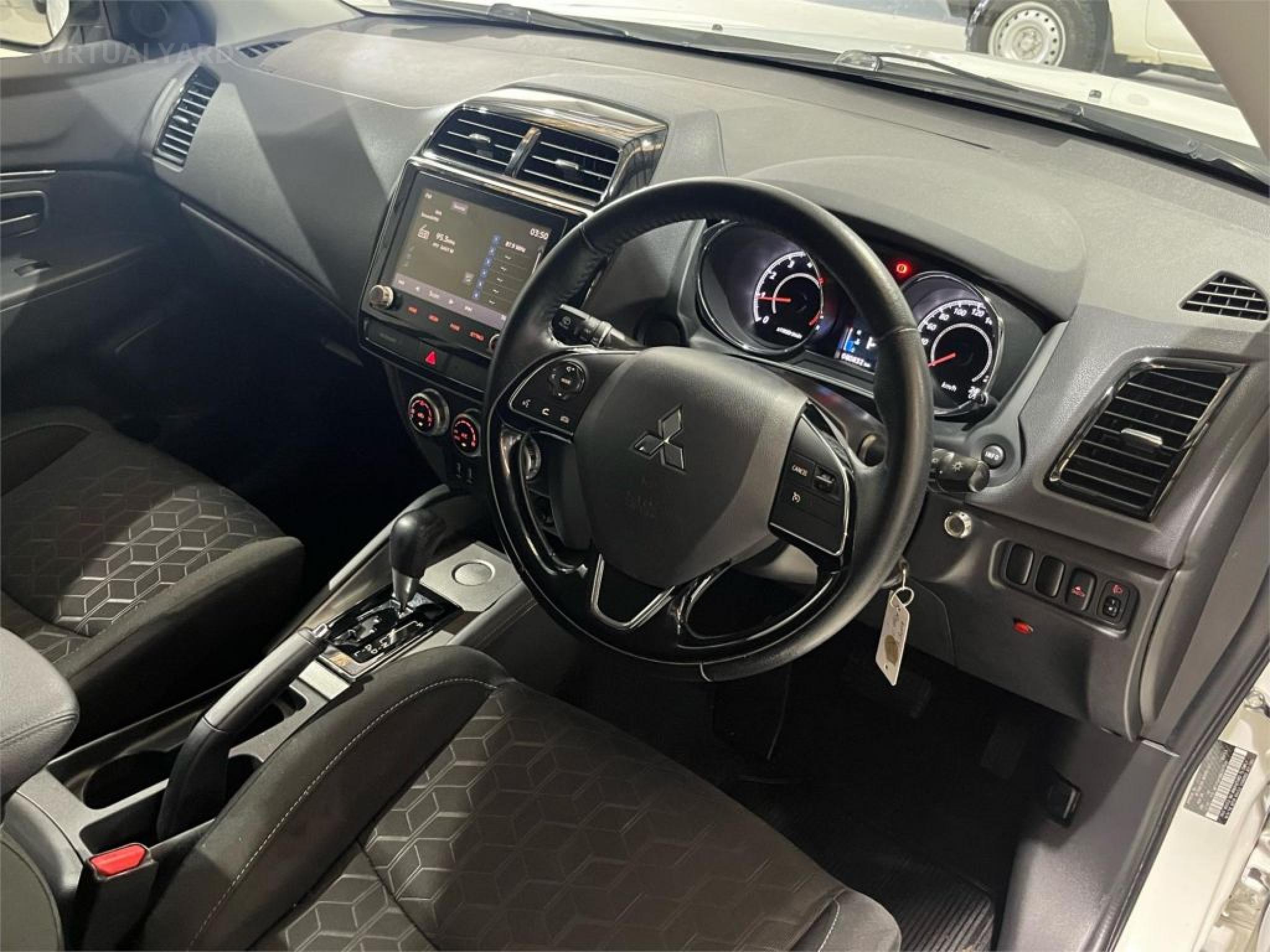 MITSUBISHI ASX