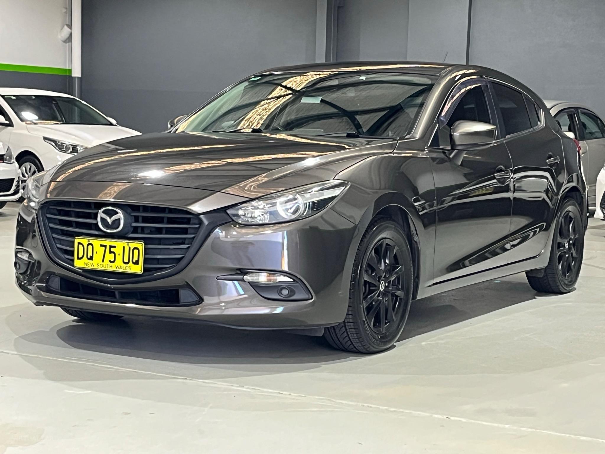 MAZDA MAZDA3