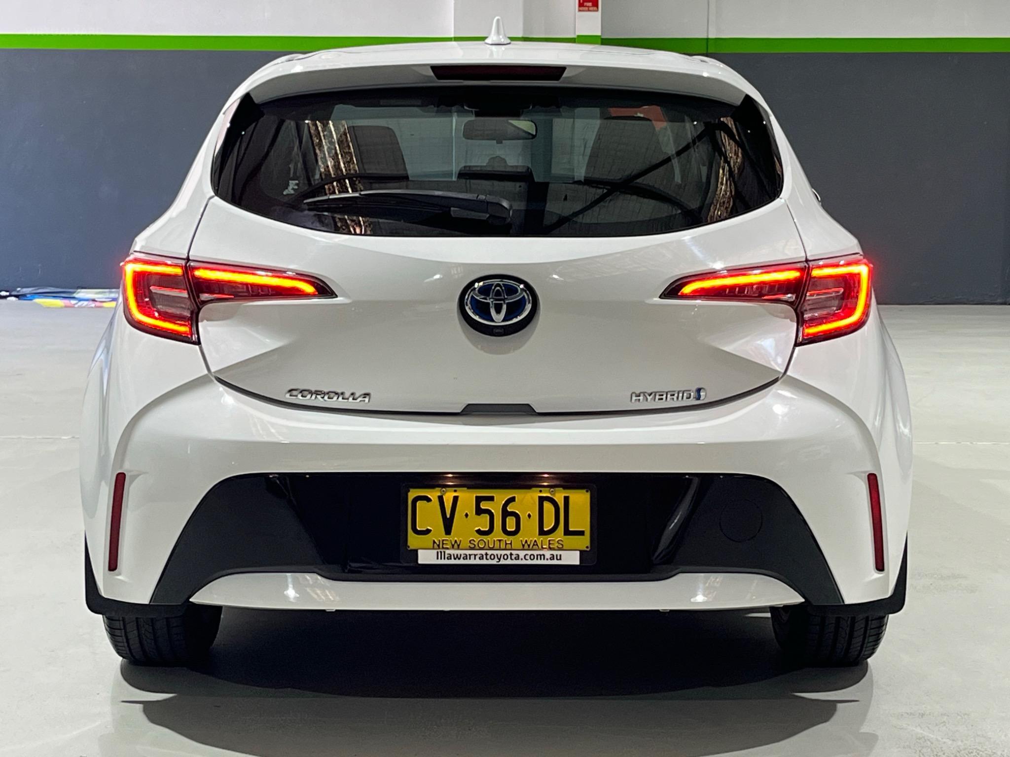 TOYOTA COROLLA