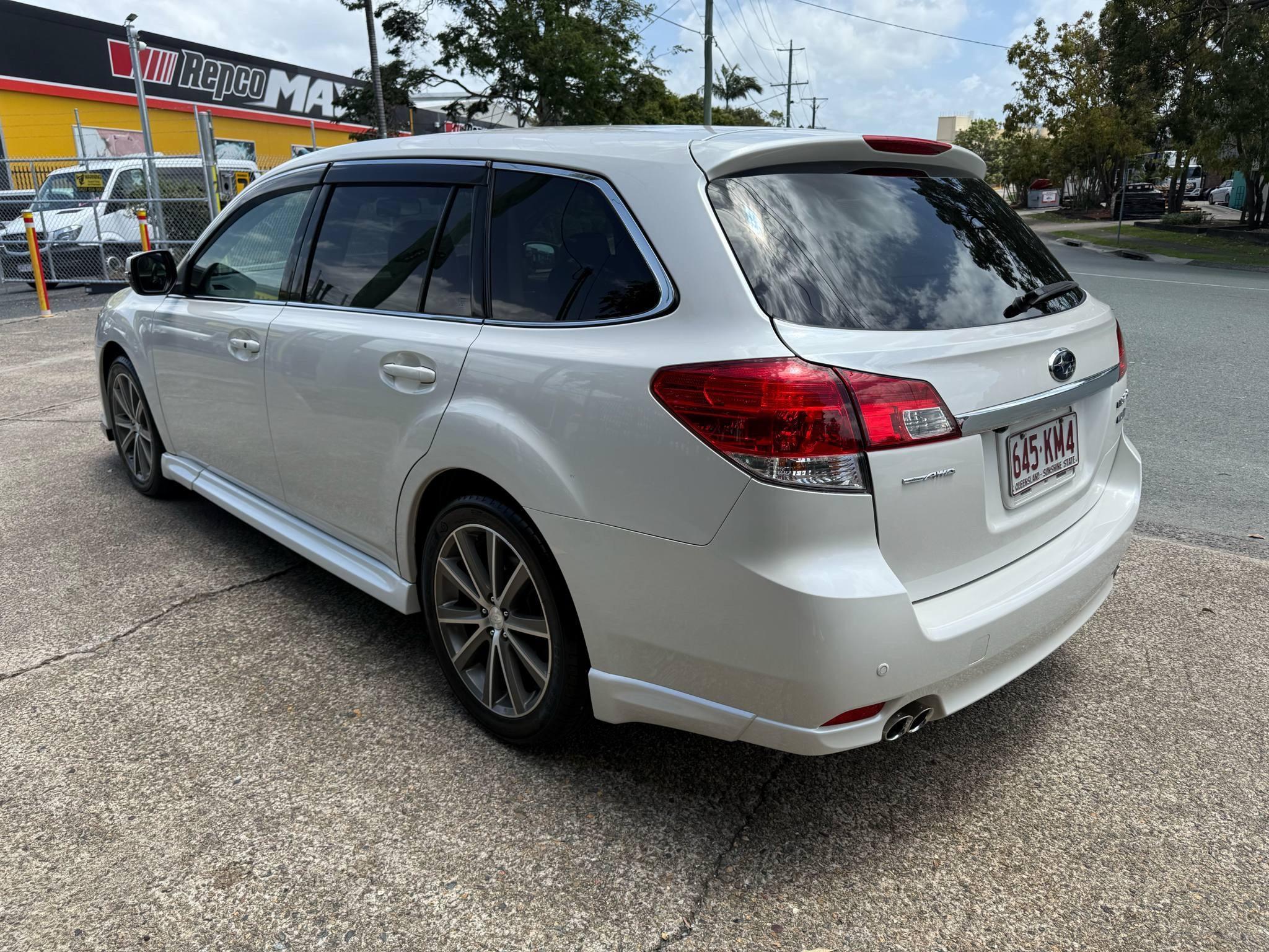 SUBARU LEGACY