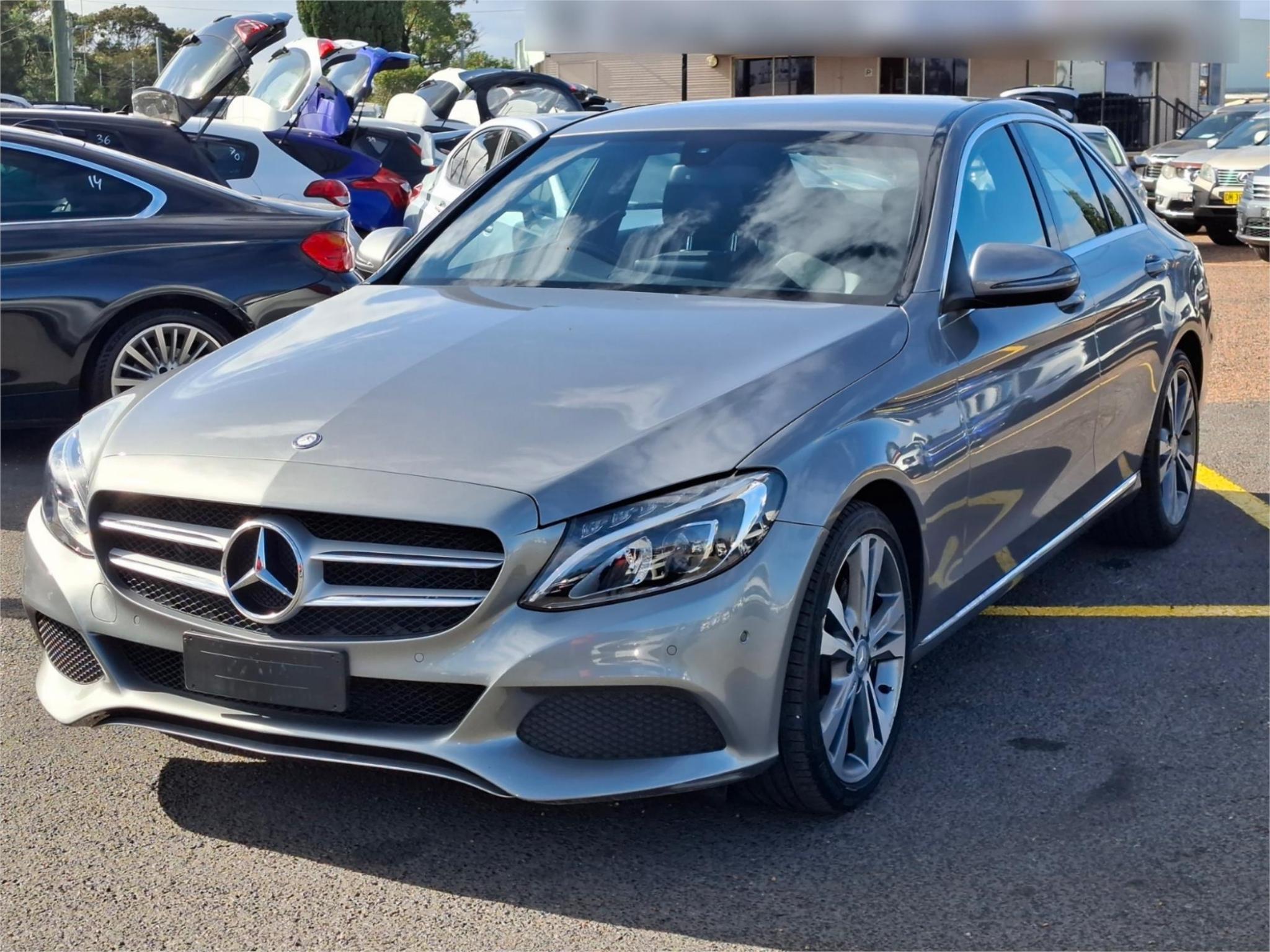 Mercedes-Benz C-Class