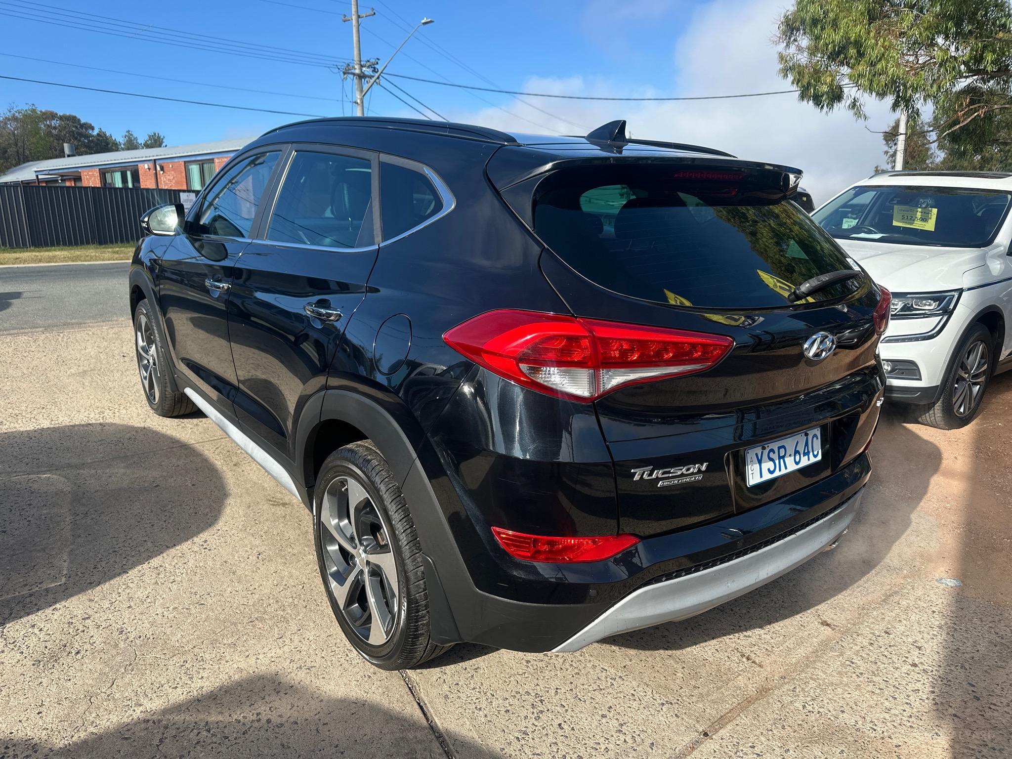 HYUNDAI TUCSON