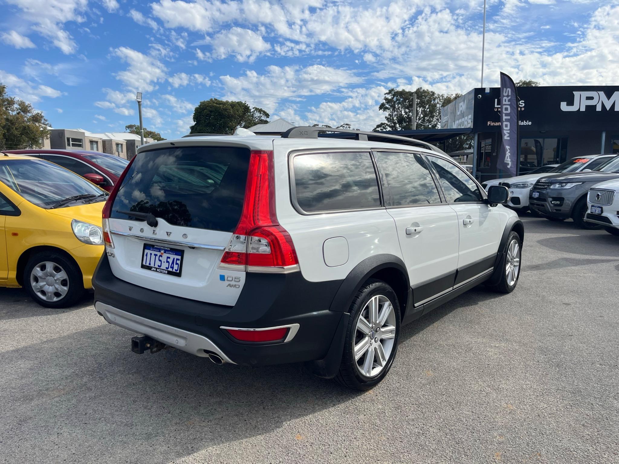 VOLVO XC70