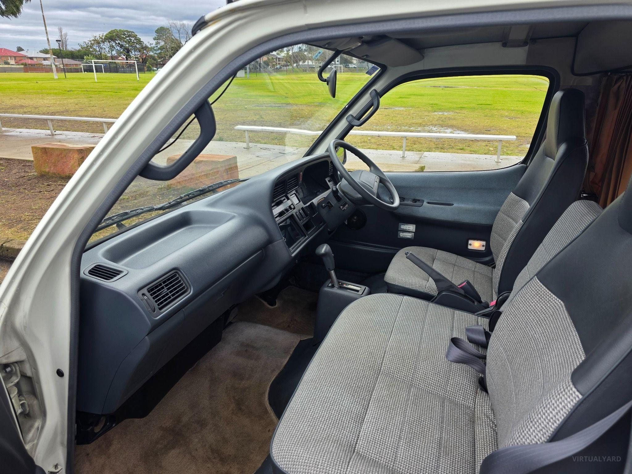 TOYOTA HIACE CAMPERVAN