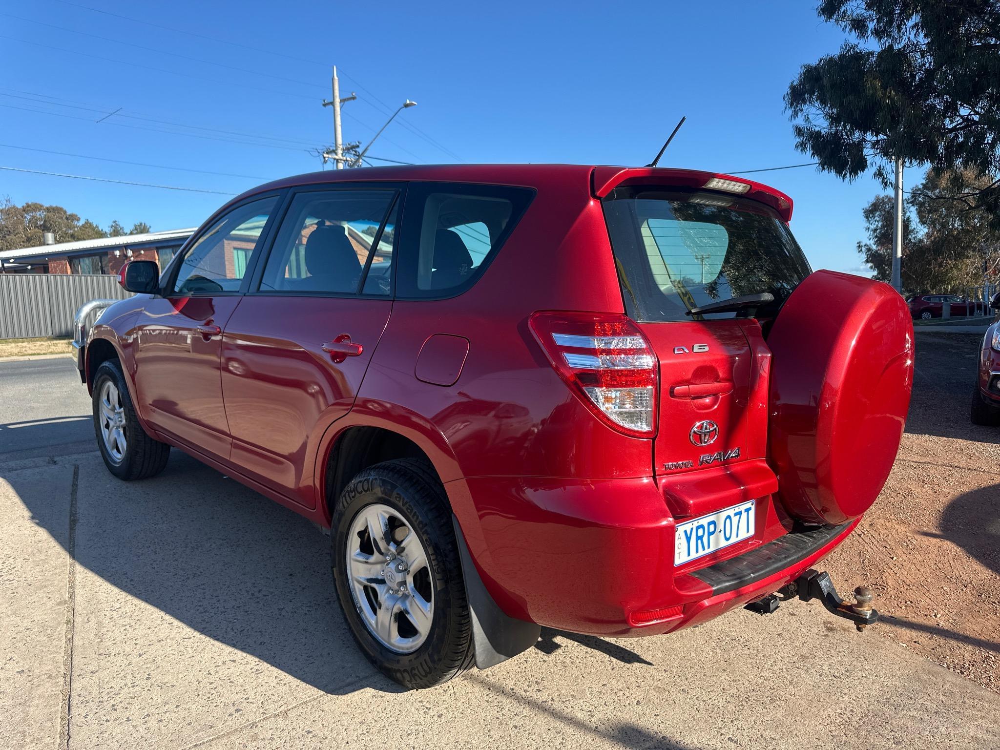 TOYOTA RAV4
