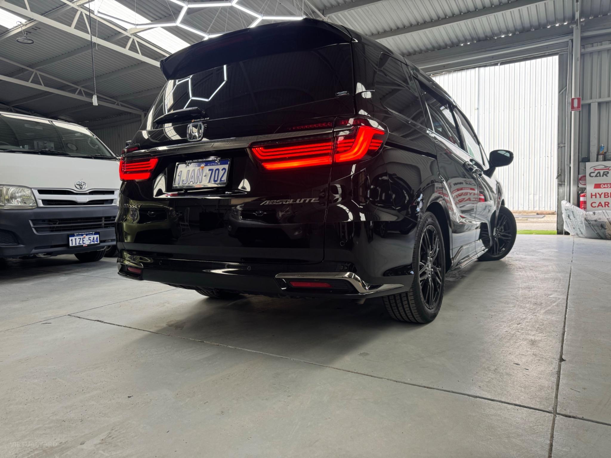 HONDA ODYSSEY (7 SEAT)