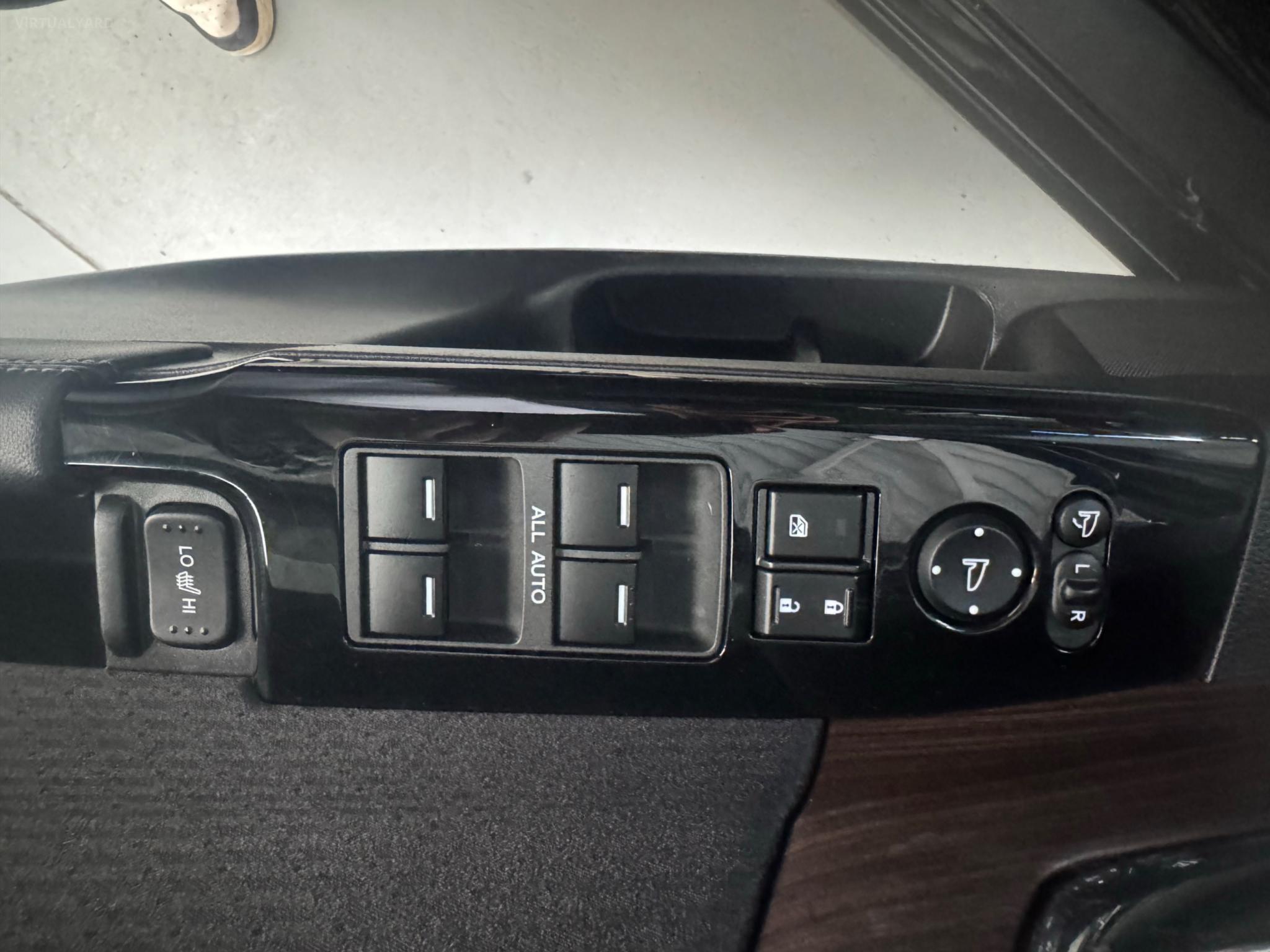HONDA ODYSSEY (7 SEAT)