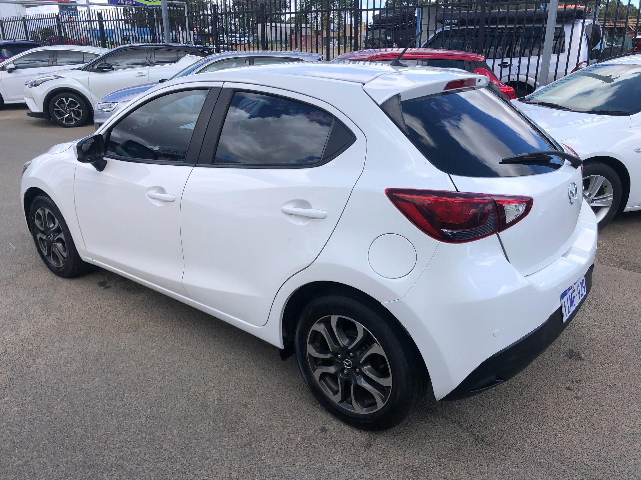 Mazda 2