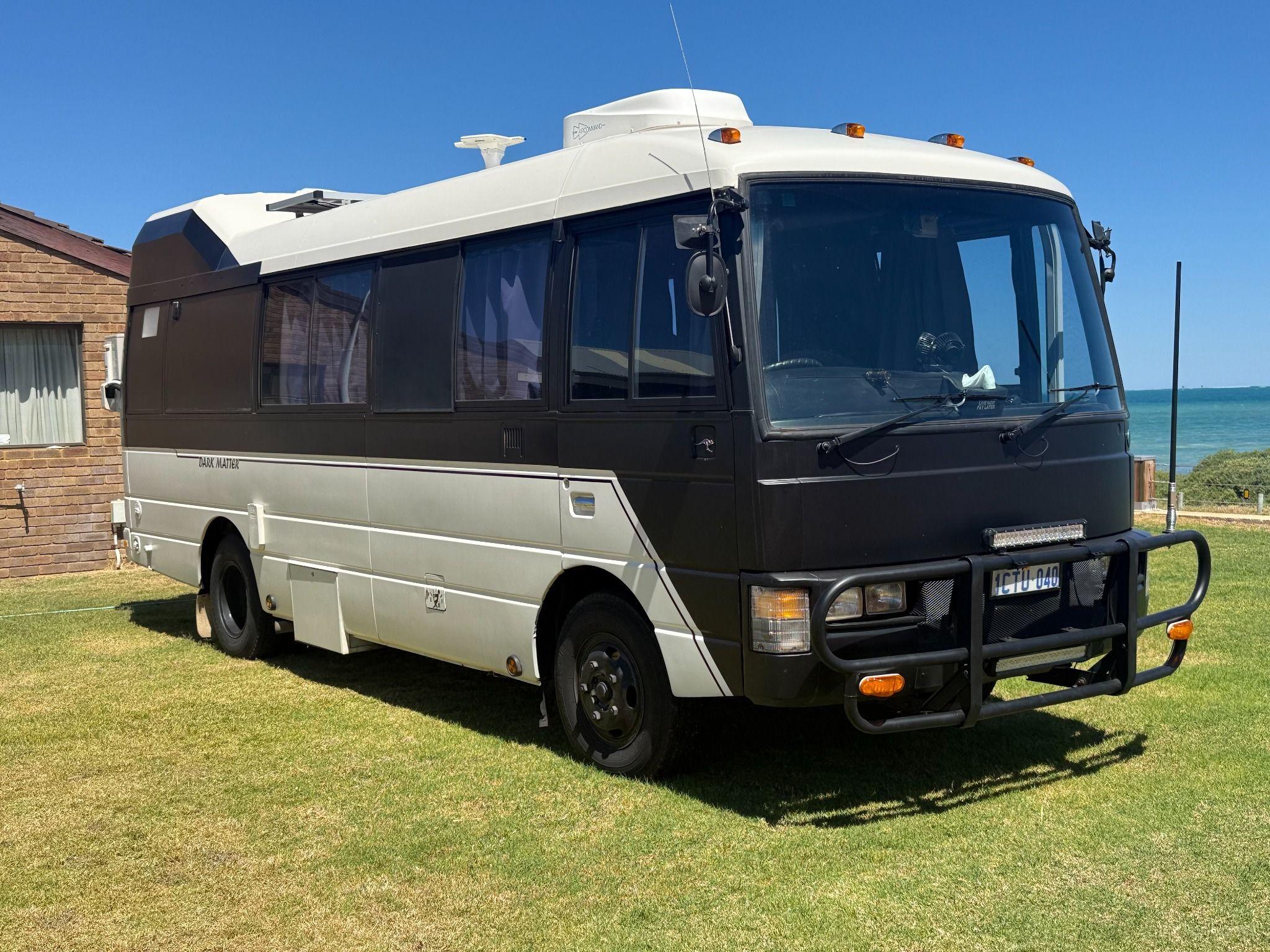 Nissan Civilian