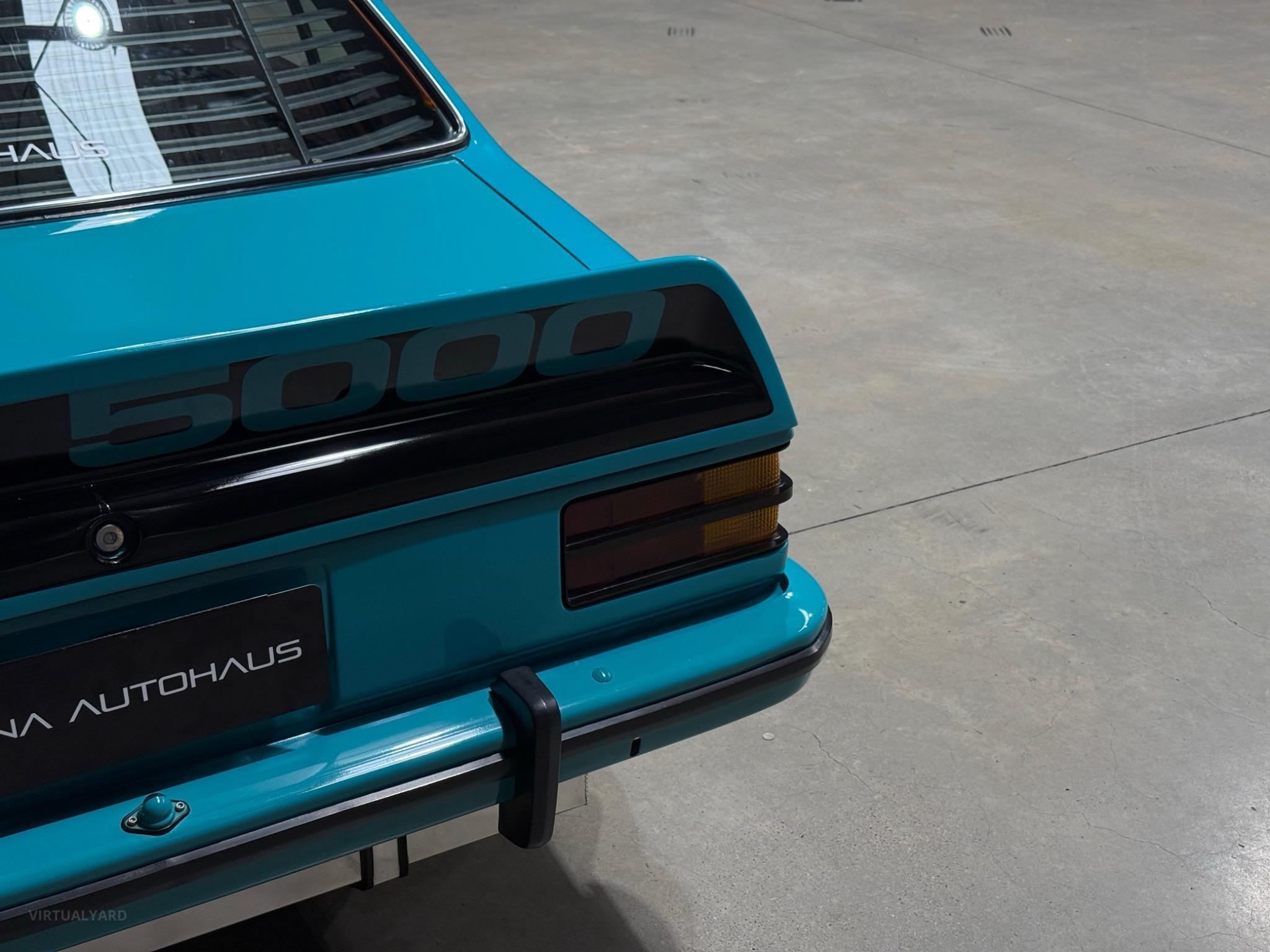 HOLDEN Torana