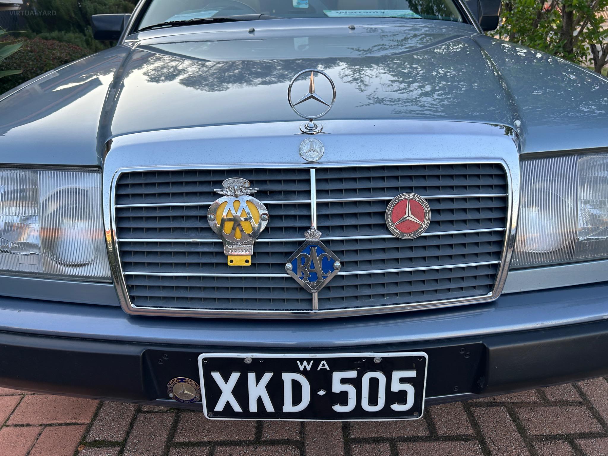 MERCEDES-BENZ 300