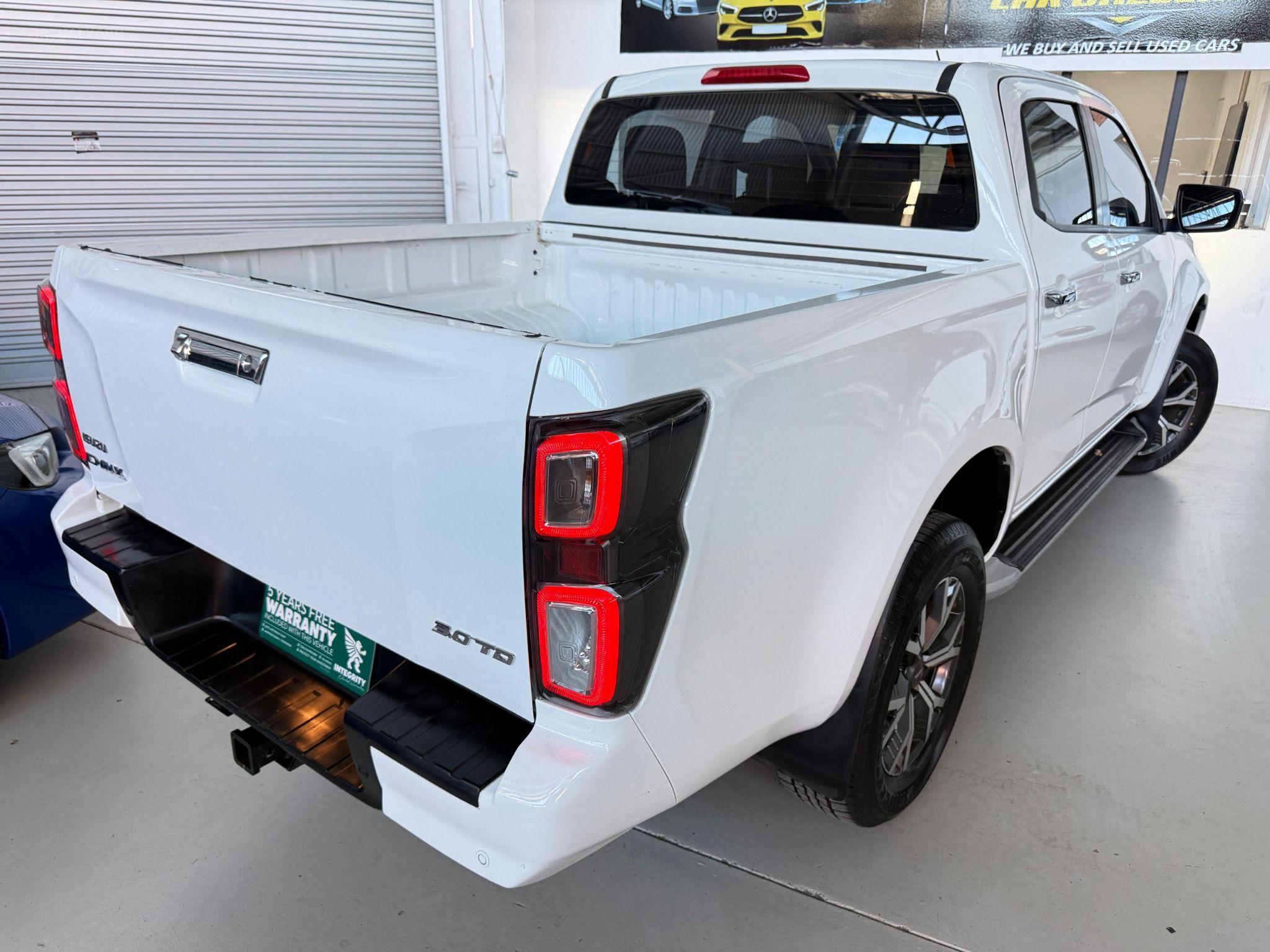 ISUZU D-MAX