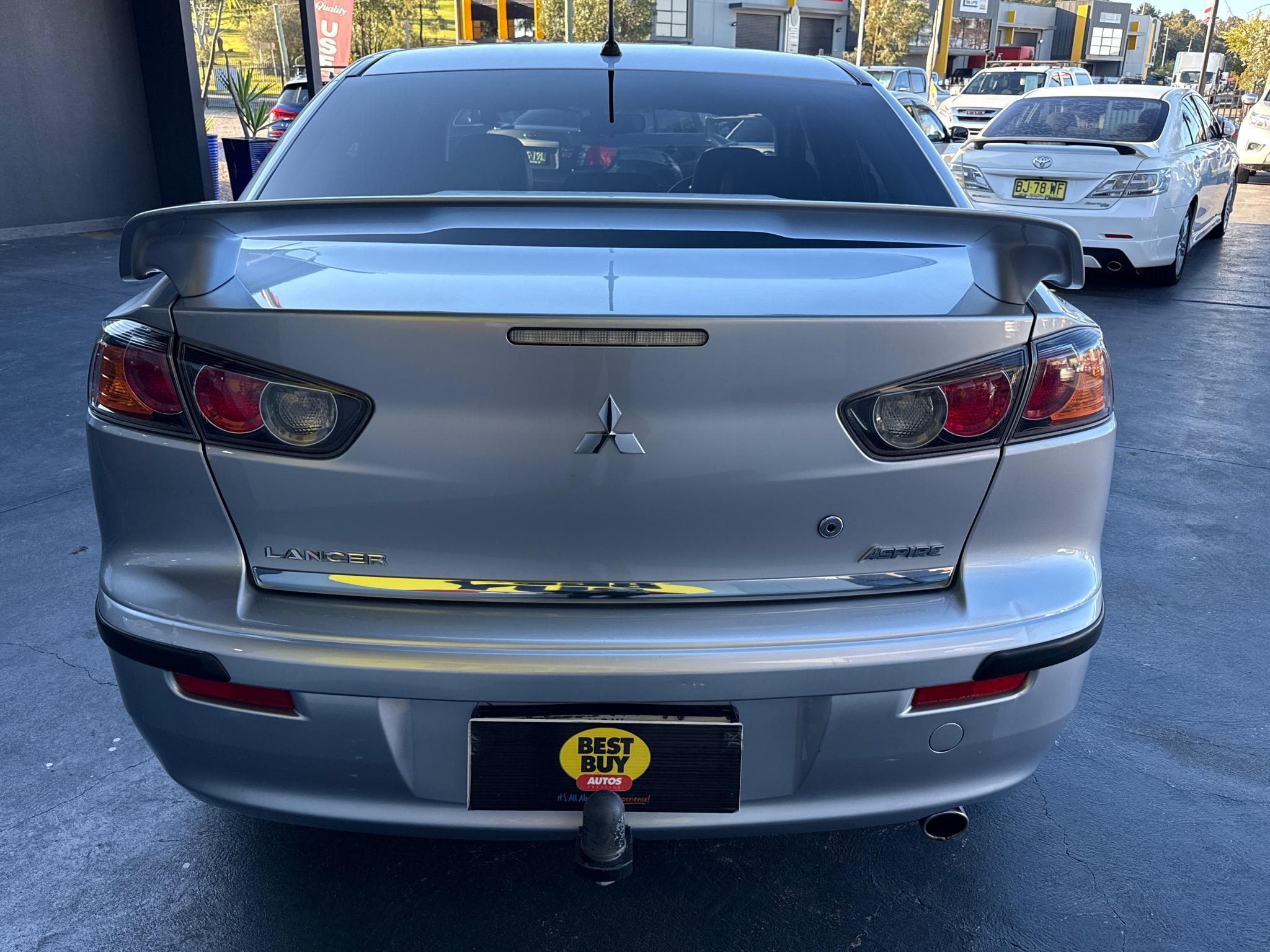 Mitsubishi Lancer