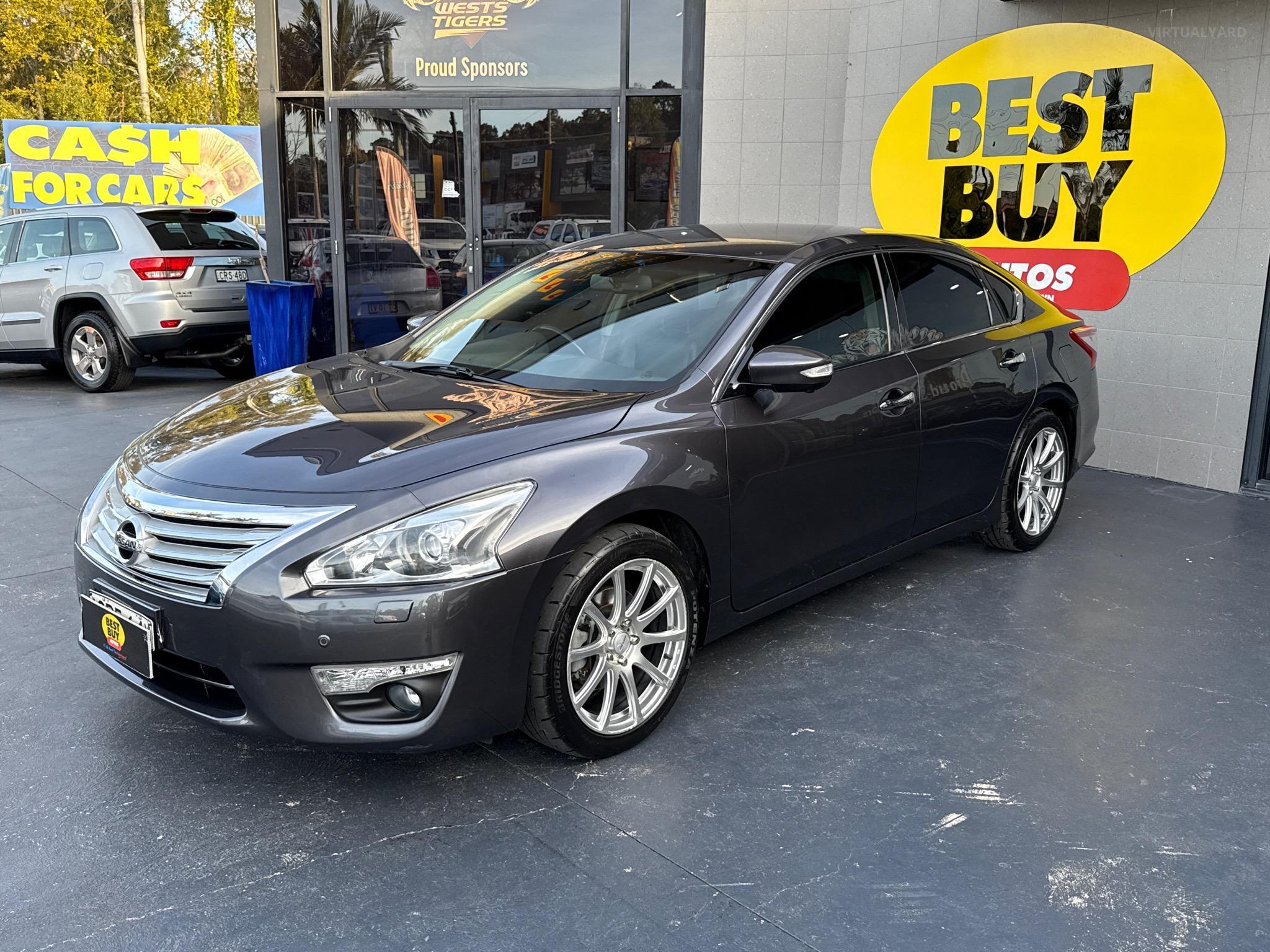 Nissan Altima
