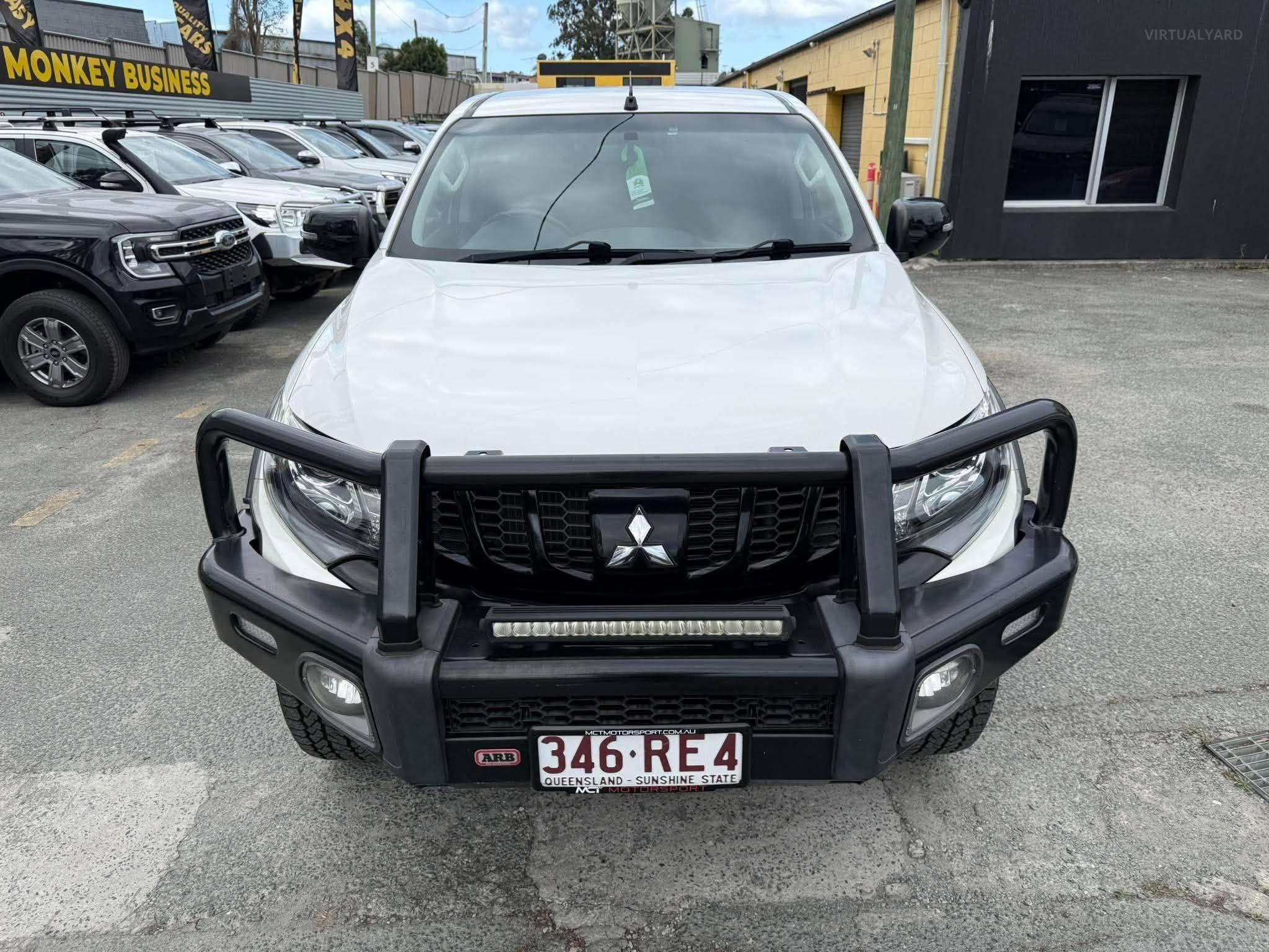 MITSUBISHI TRITON