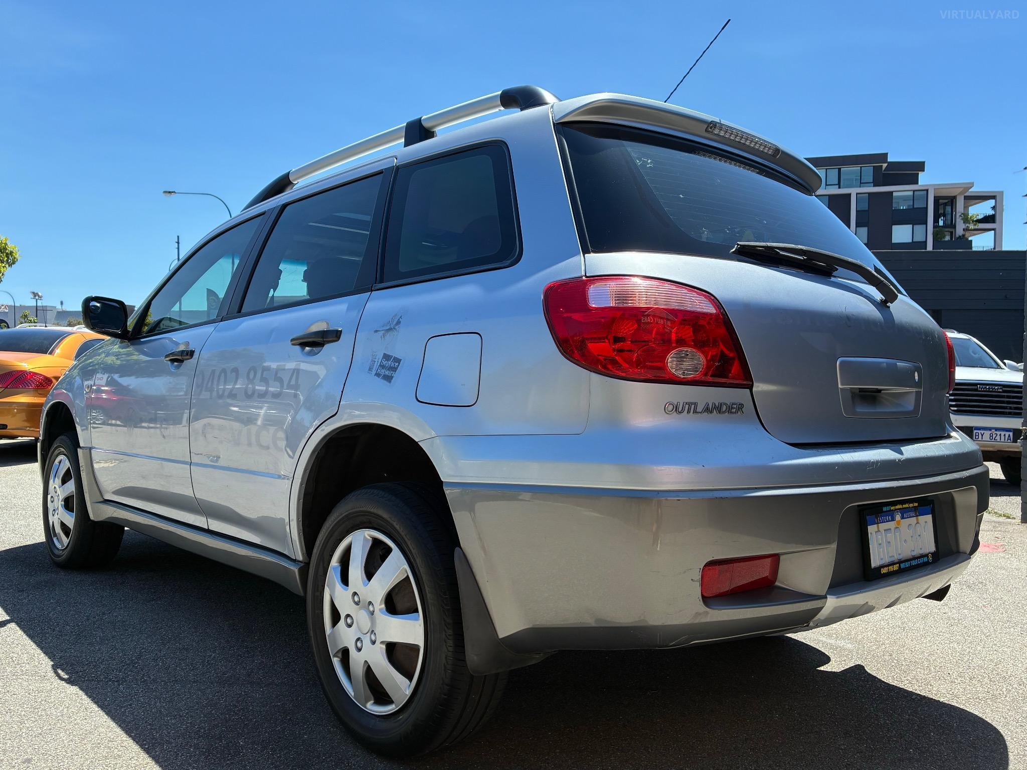 Mitsubishi Outlander