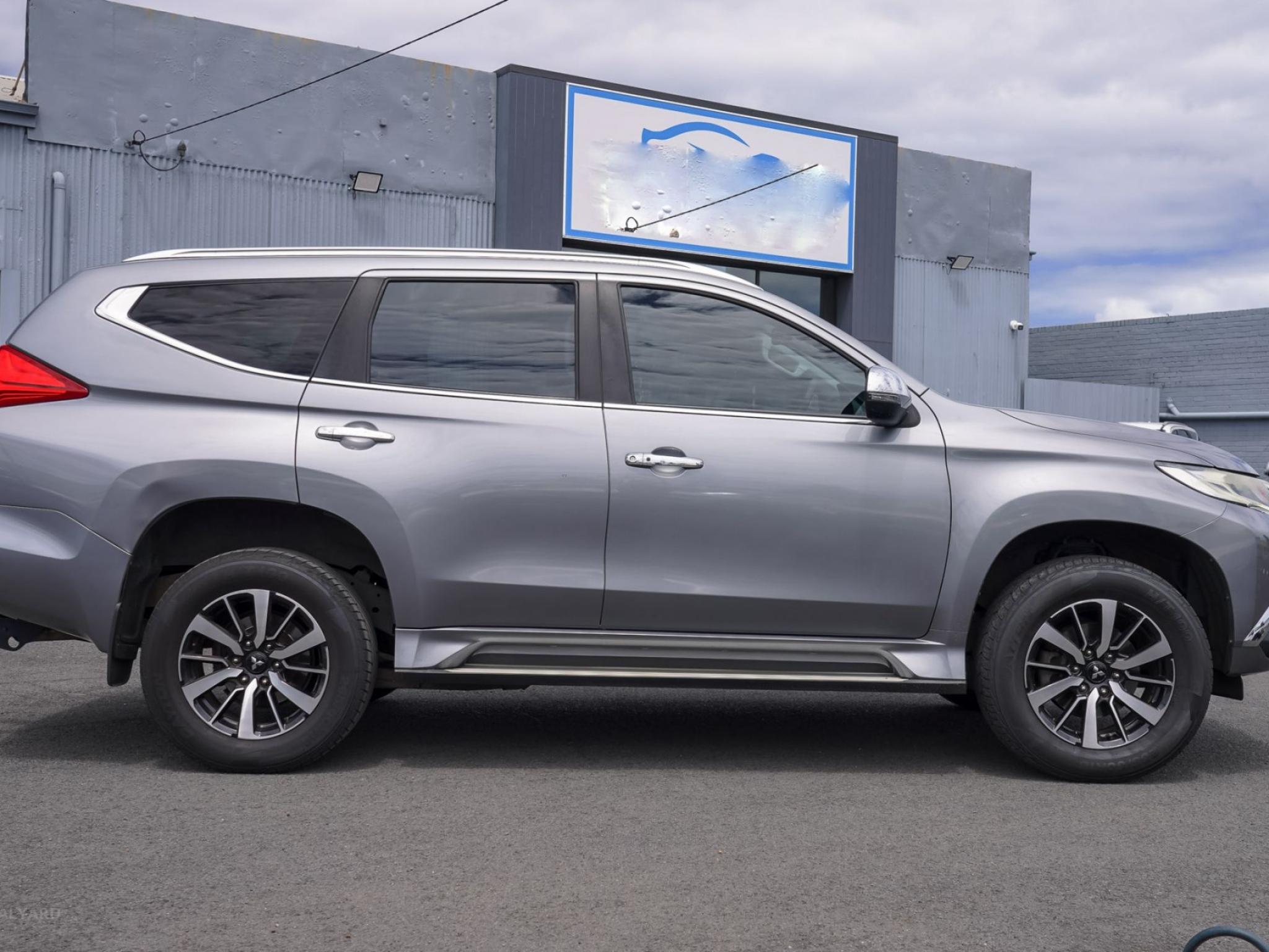 Mitsubishi Pajero Sport